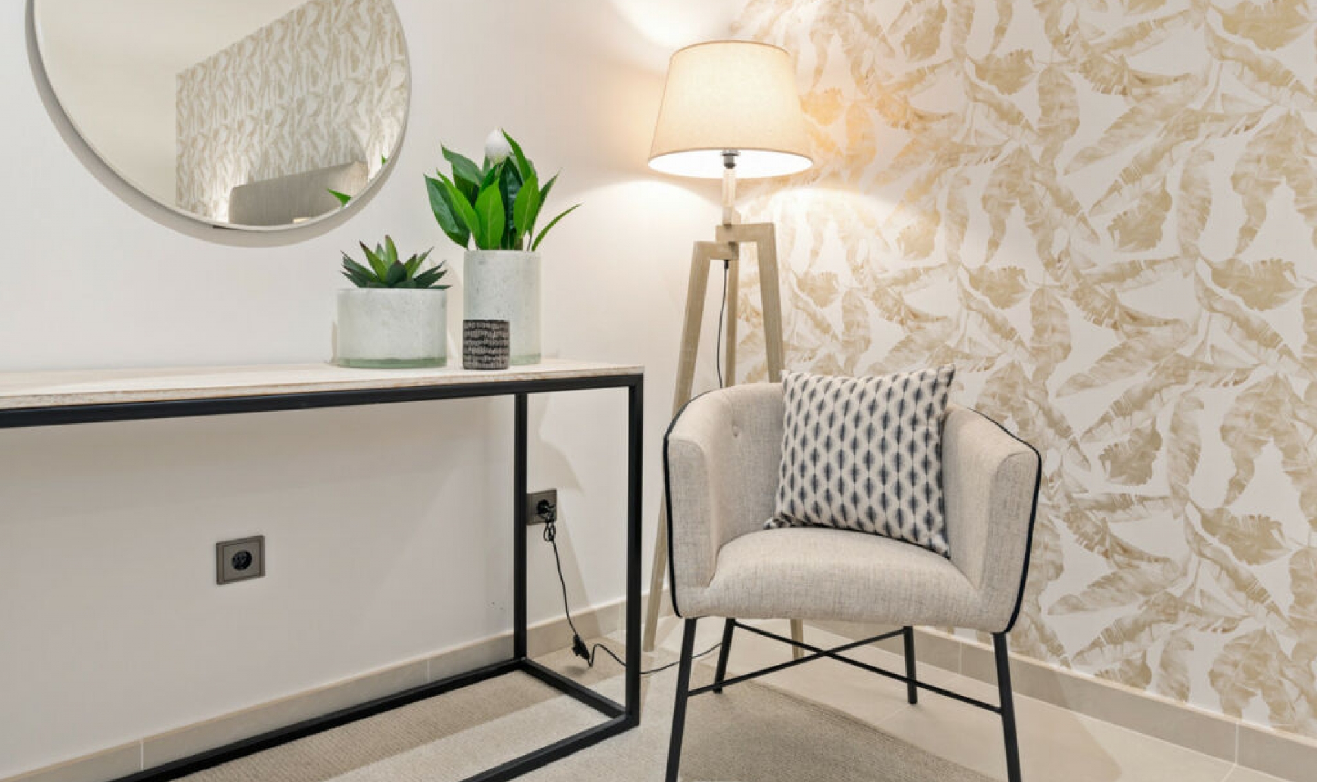 Resale - House -
Puerto Banús