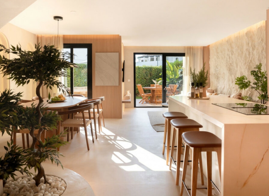 Resale - House -
Puerto Banús