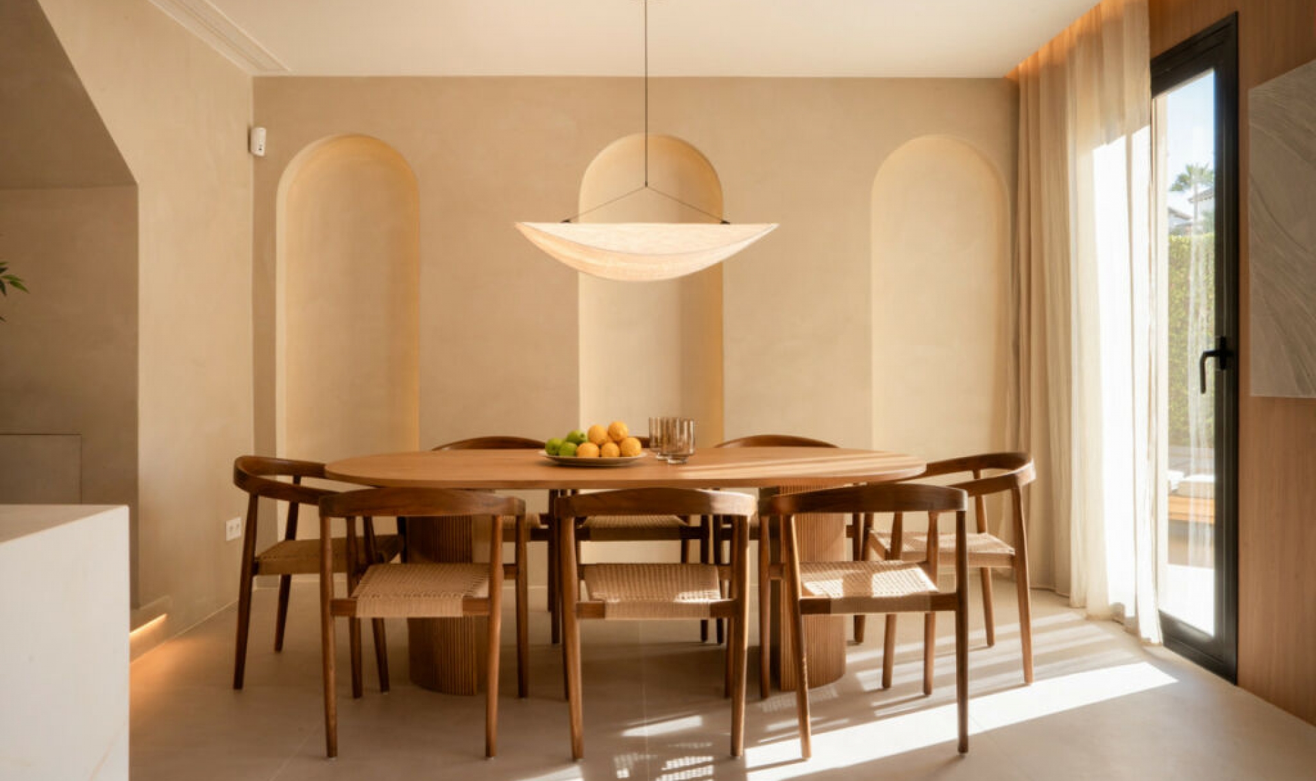 Resale - House -
Puerto Banús