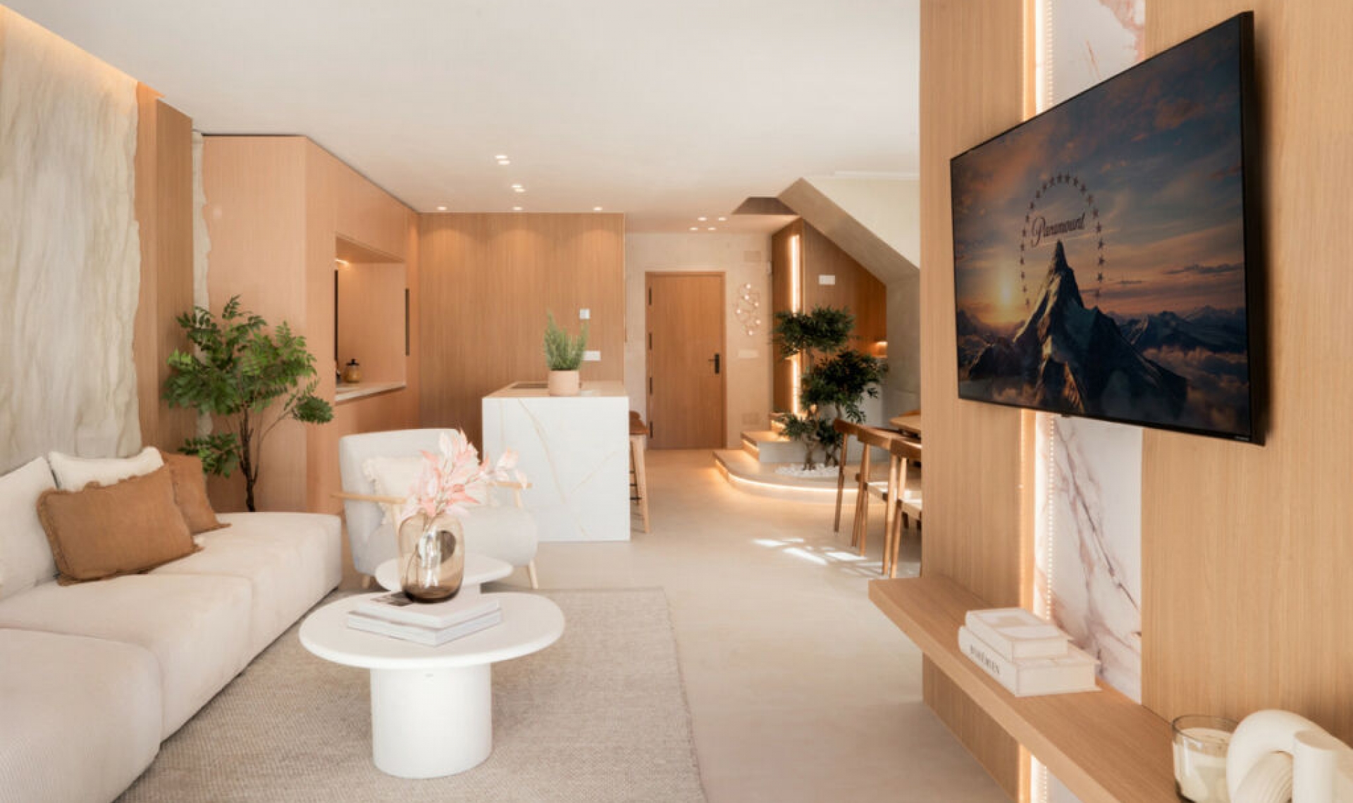 Resale - House -
Puerto Banús