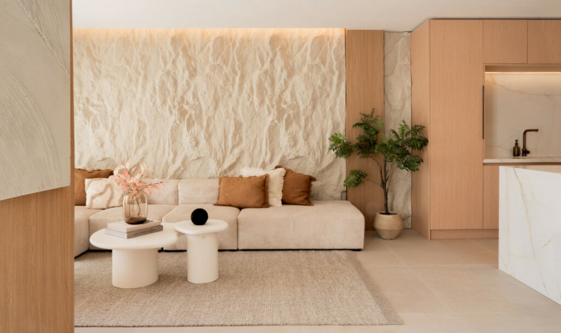 Resale - House -
Puerto Banús