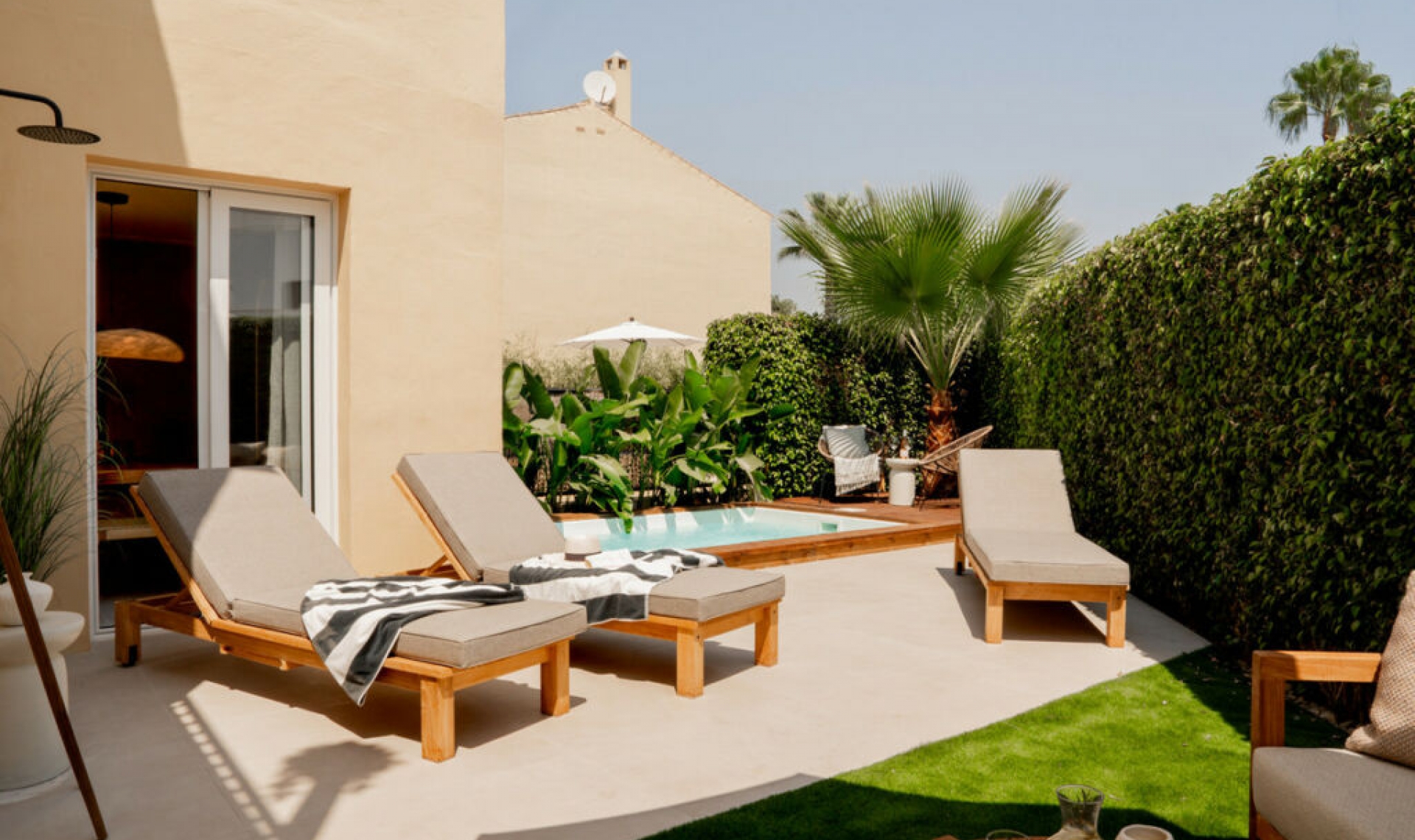 Resale - House -
Puerto Banús