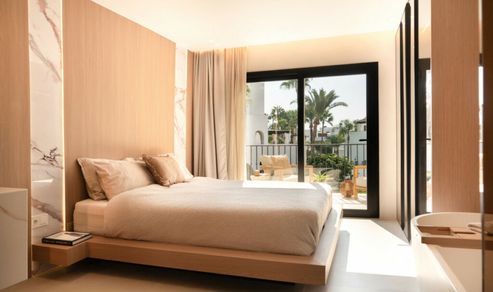 Resale - House -
Puerto Banús