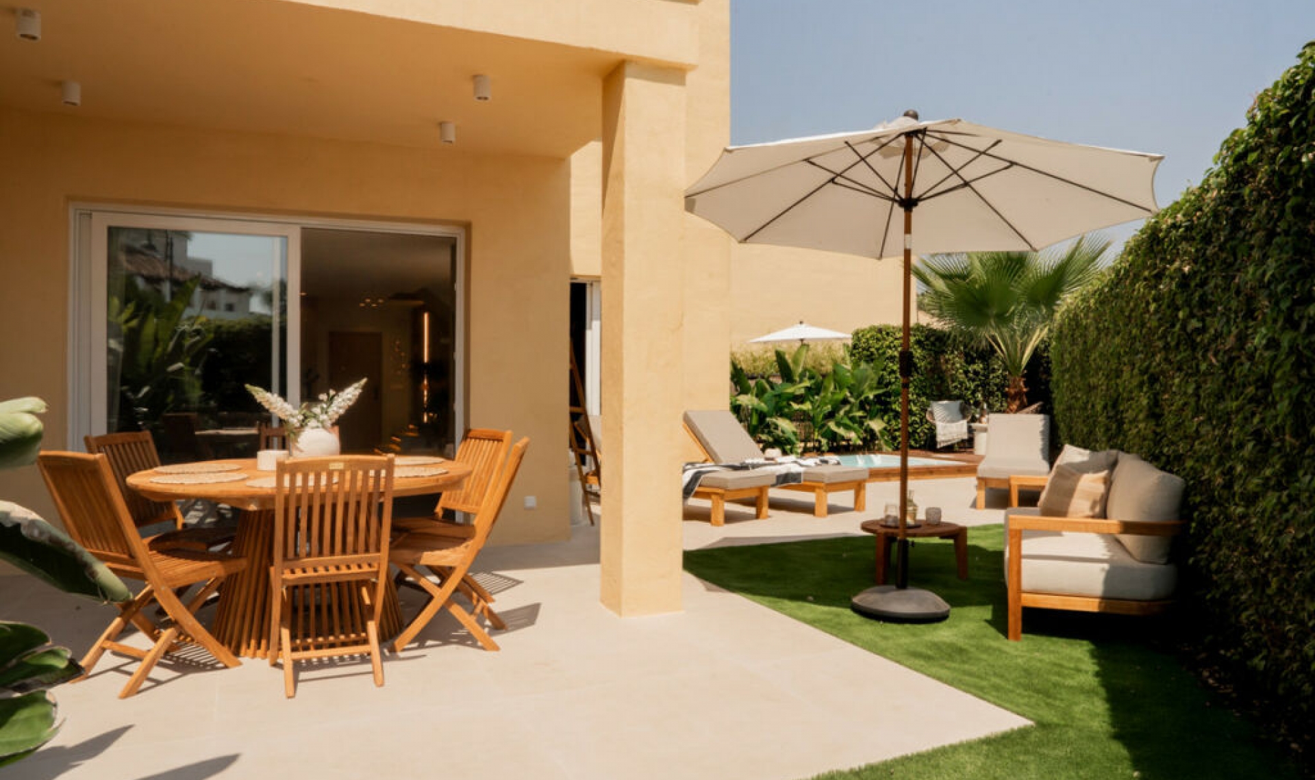 Resale - House -
Puerto Banús