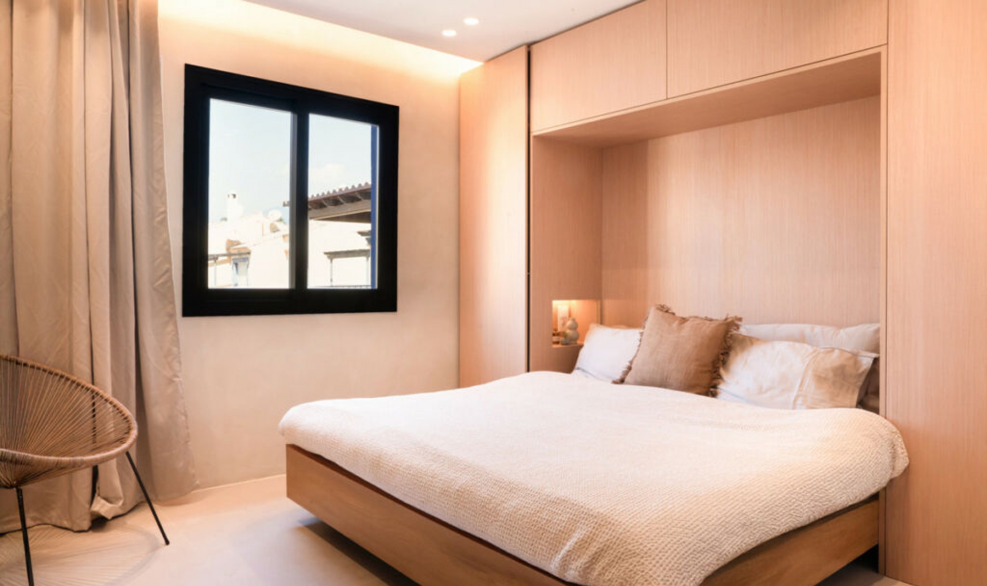 Resale - House -
Puerto Banús