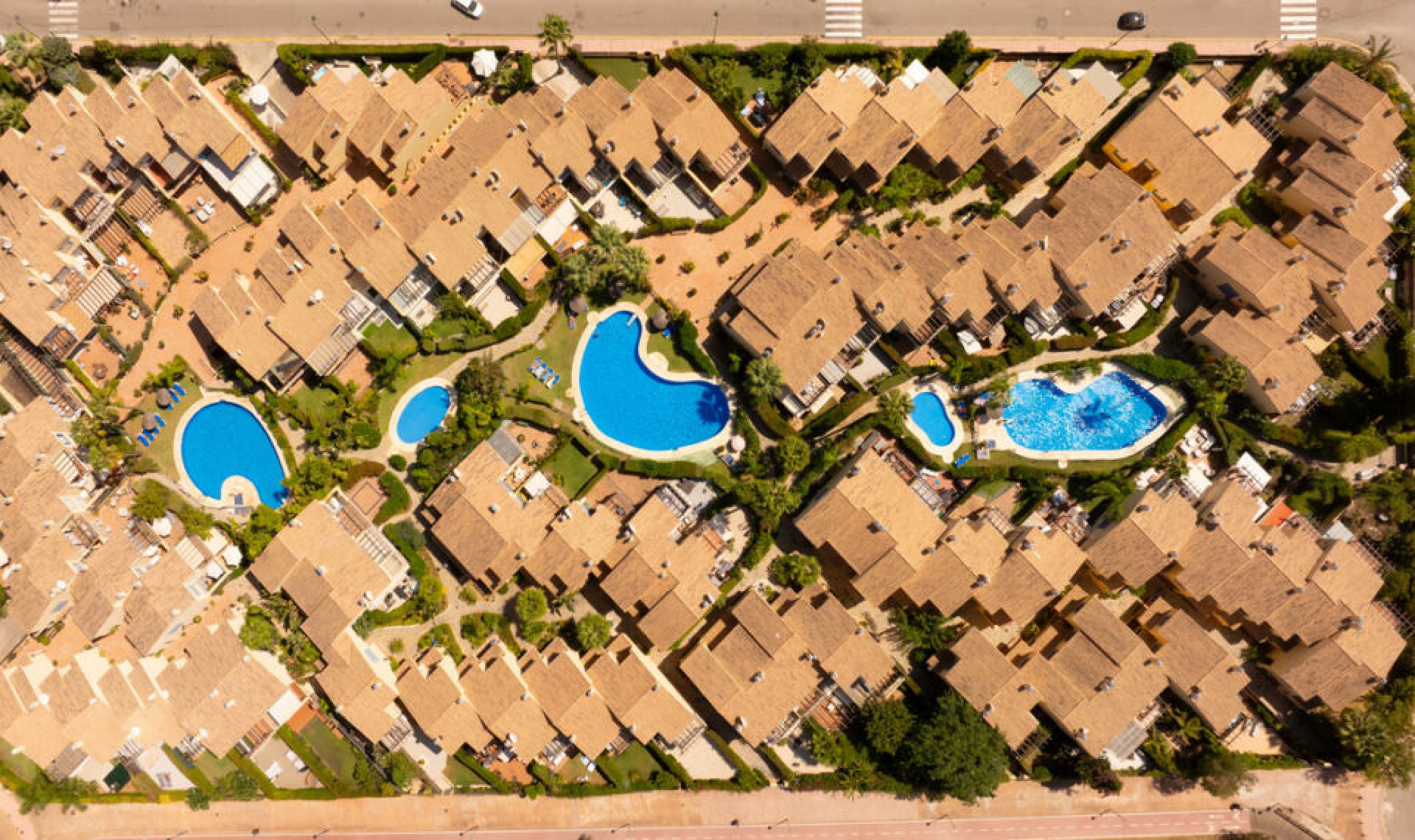 Resale - House -
Puerto Banús