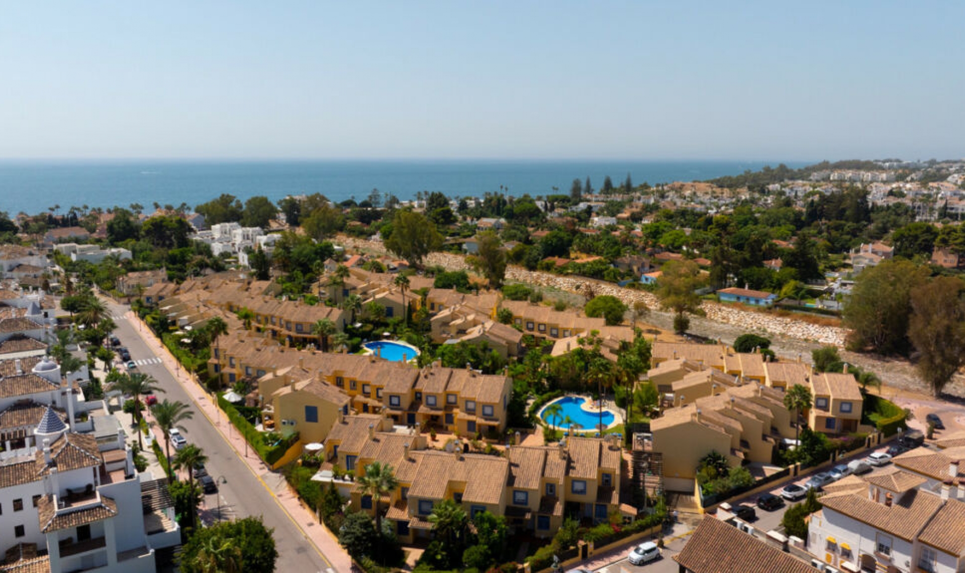 Resale - House -
Puerto Banús