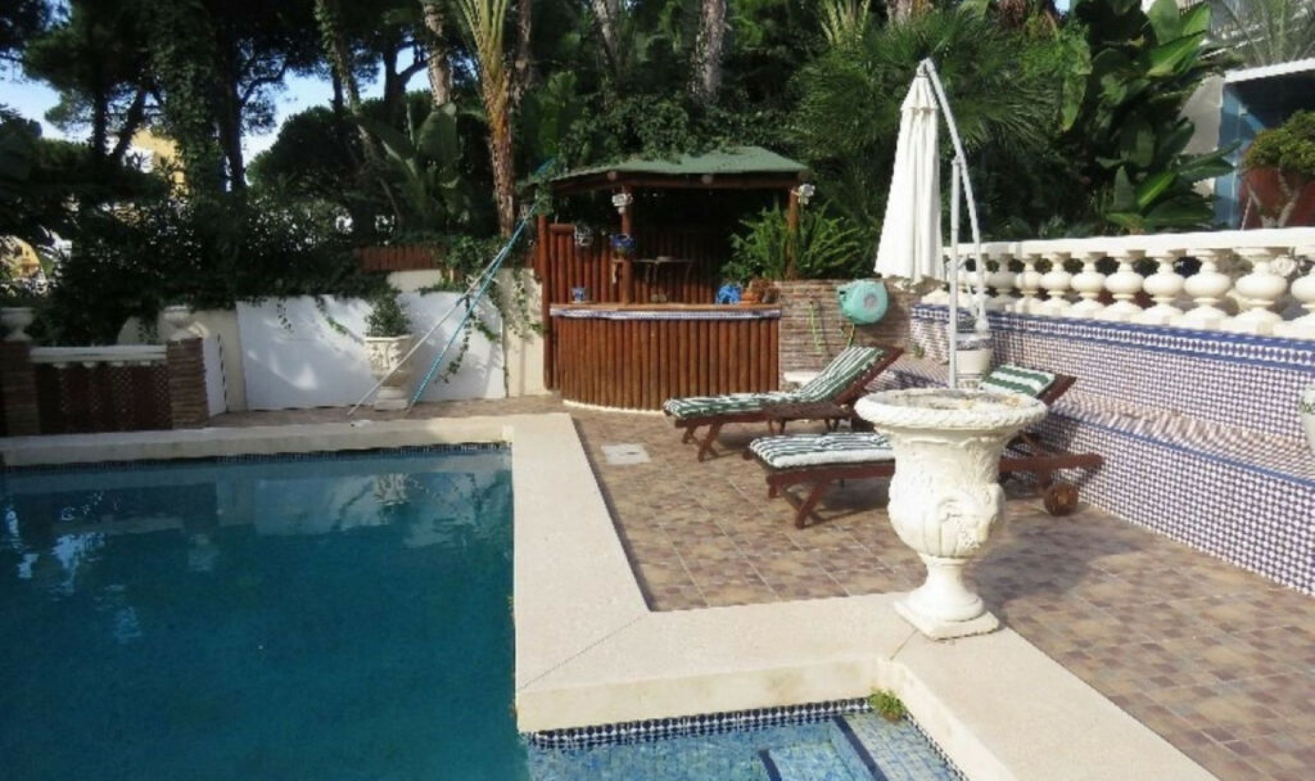 Resale - House -
Puerto de Cabopino