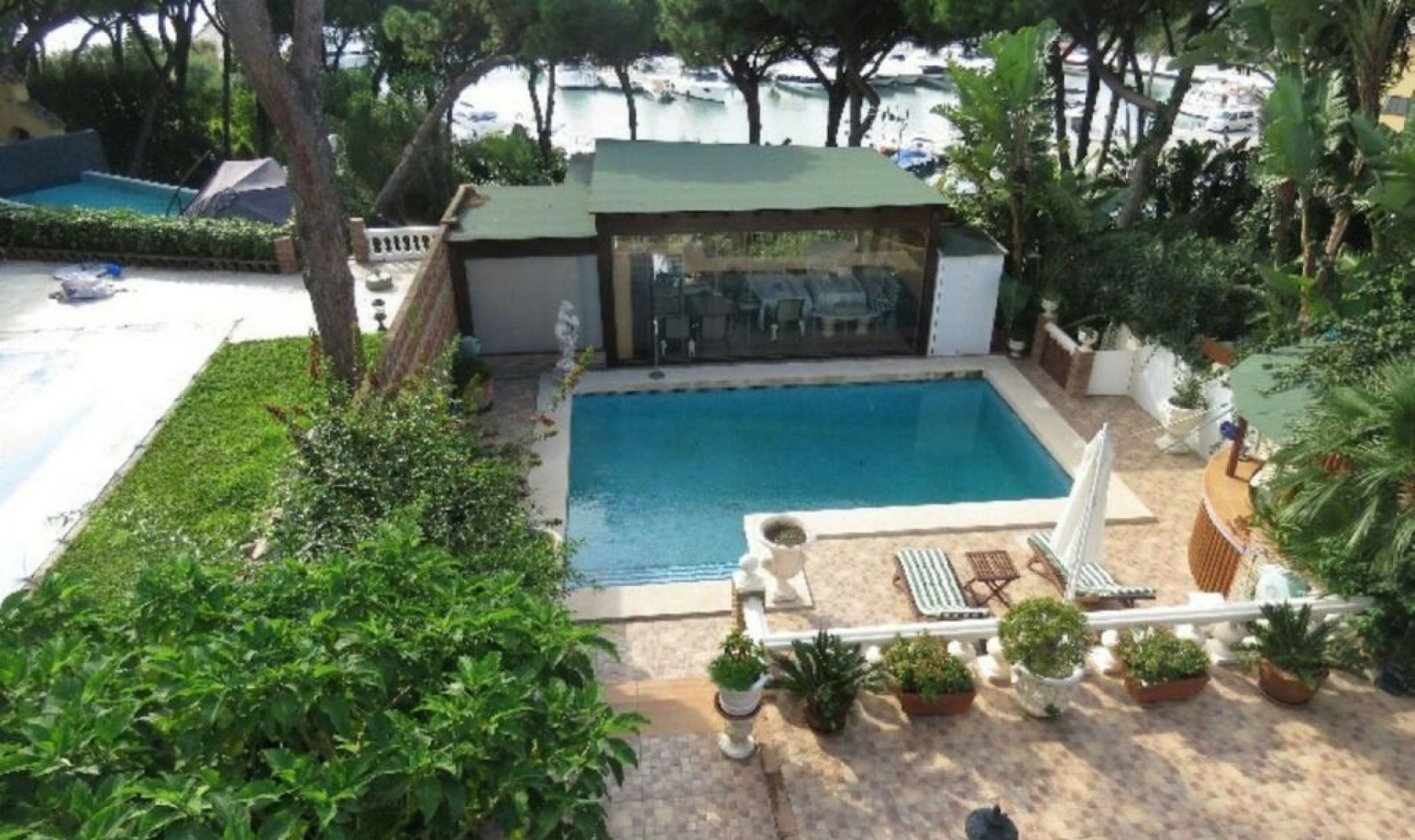 Resale - House -
Puerto de Cabopino