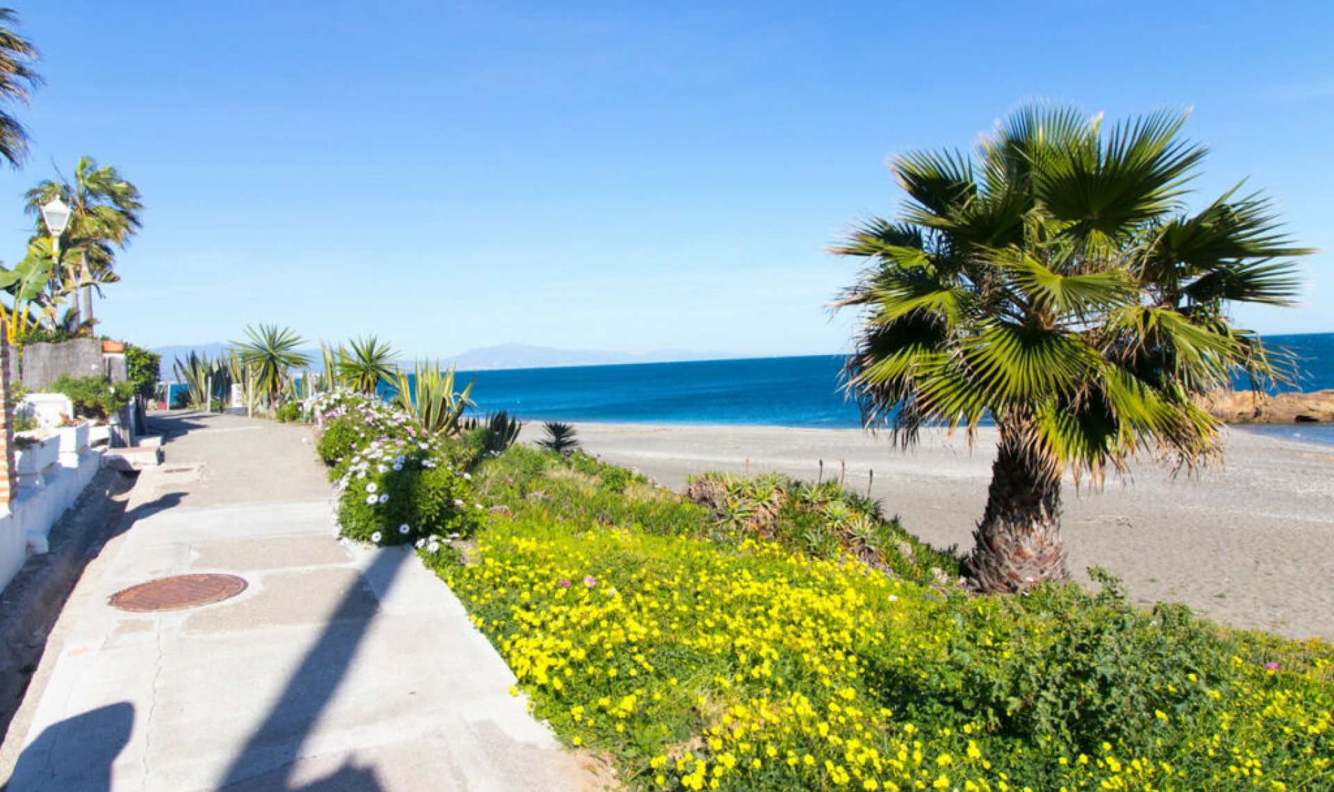 Resale - House -
Punta Chullera