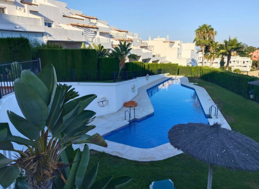 Resale - House -
Punta Chullera