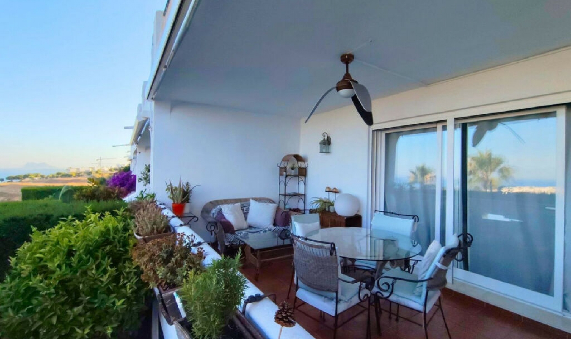 Resale - House -
Punta Chullera