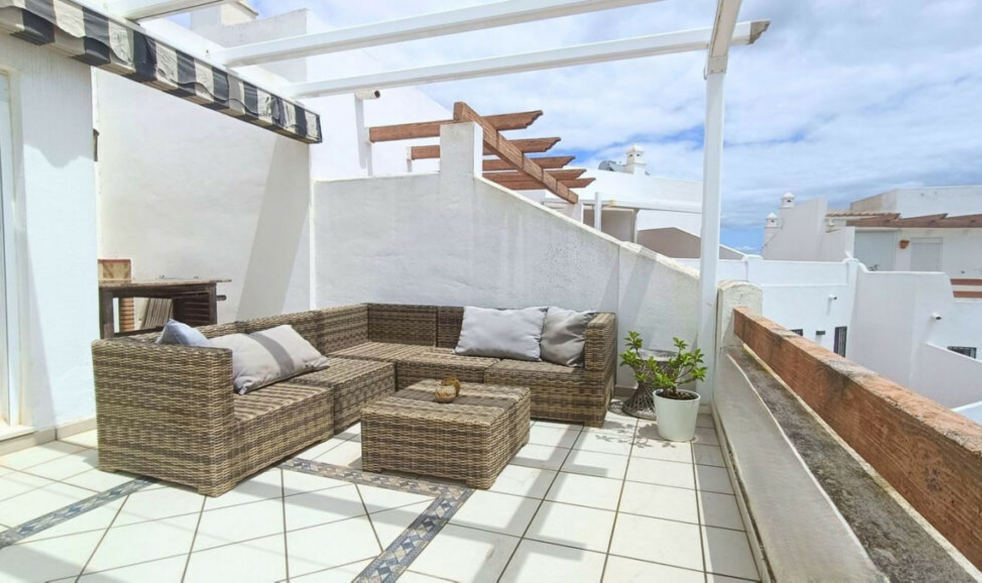 Resale - House -
Punta Chullera