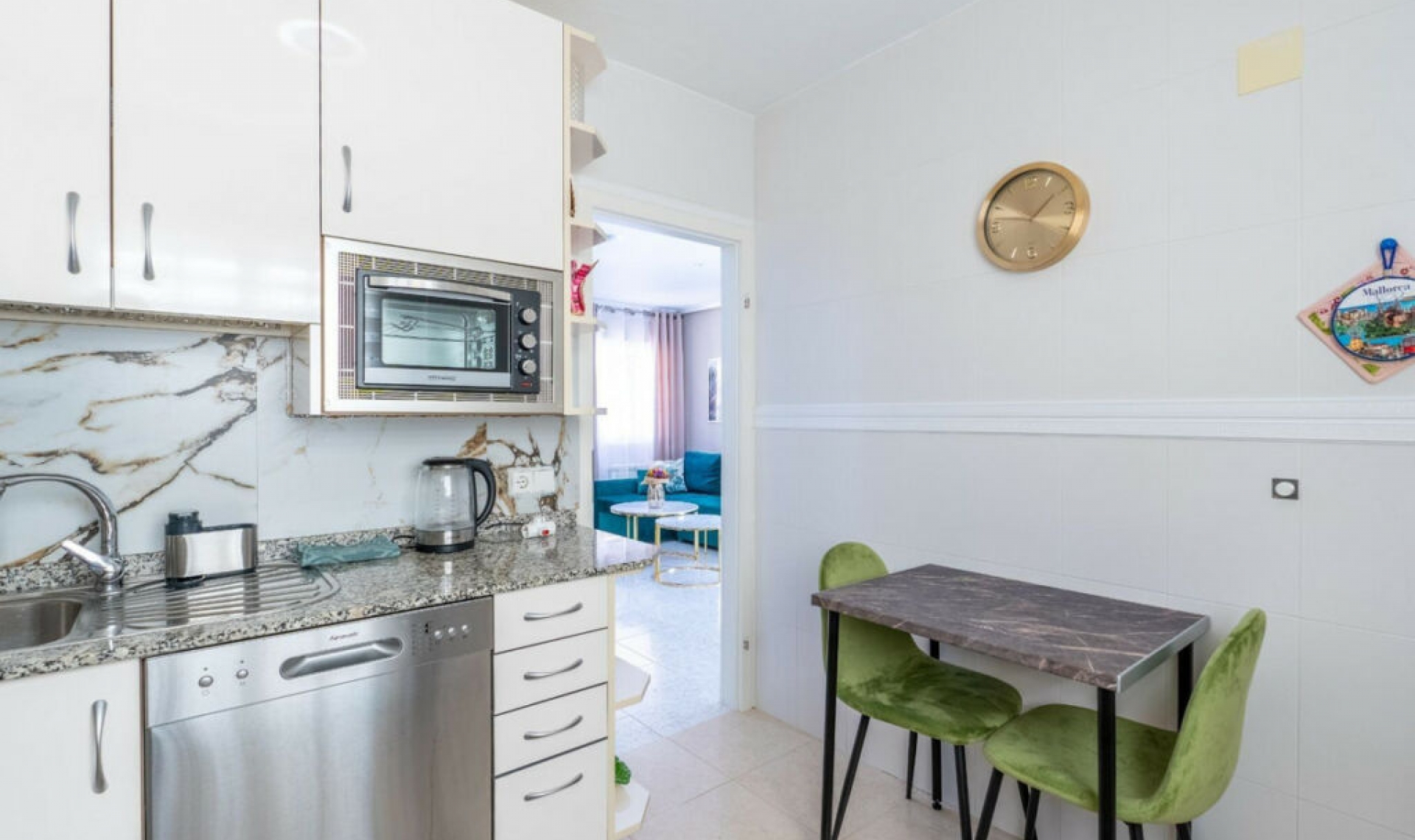 Resale - House -
Punta Prima