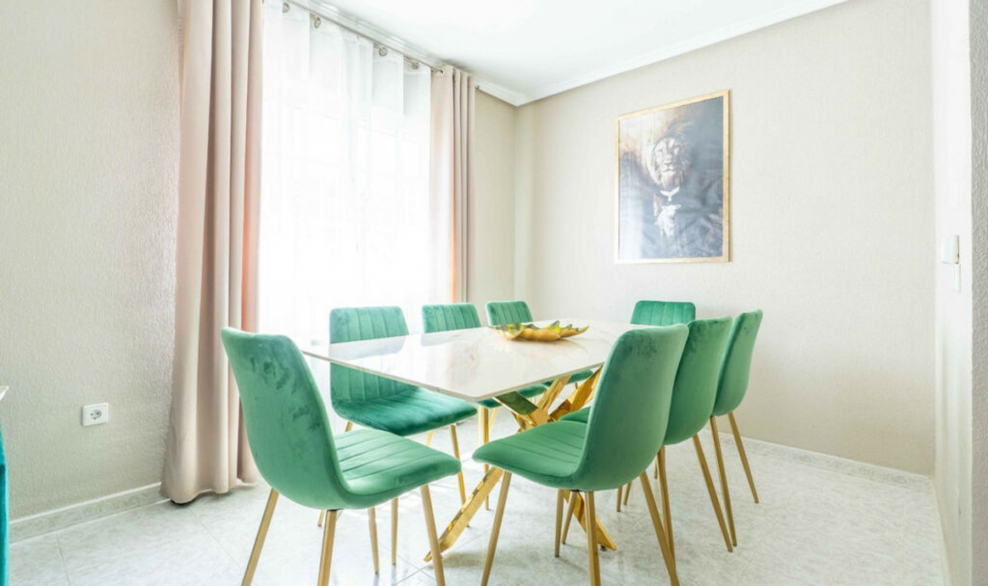 Resale - House -
Punta Prima