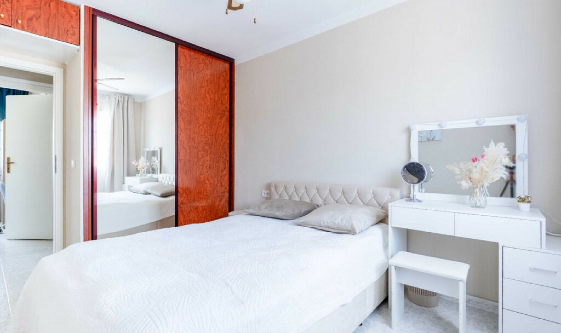 Resale - House -
Punta Prima
