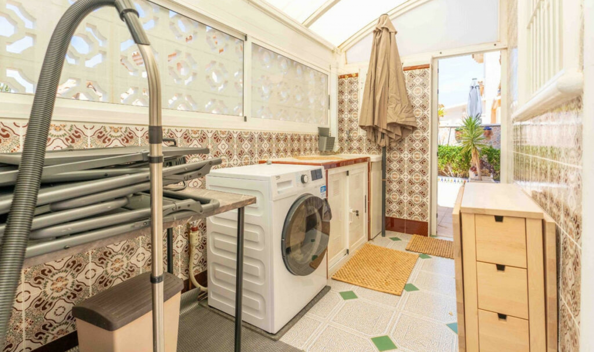 Resale - House -
Punta Prima