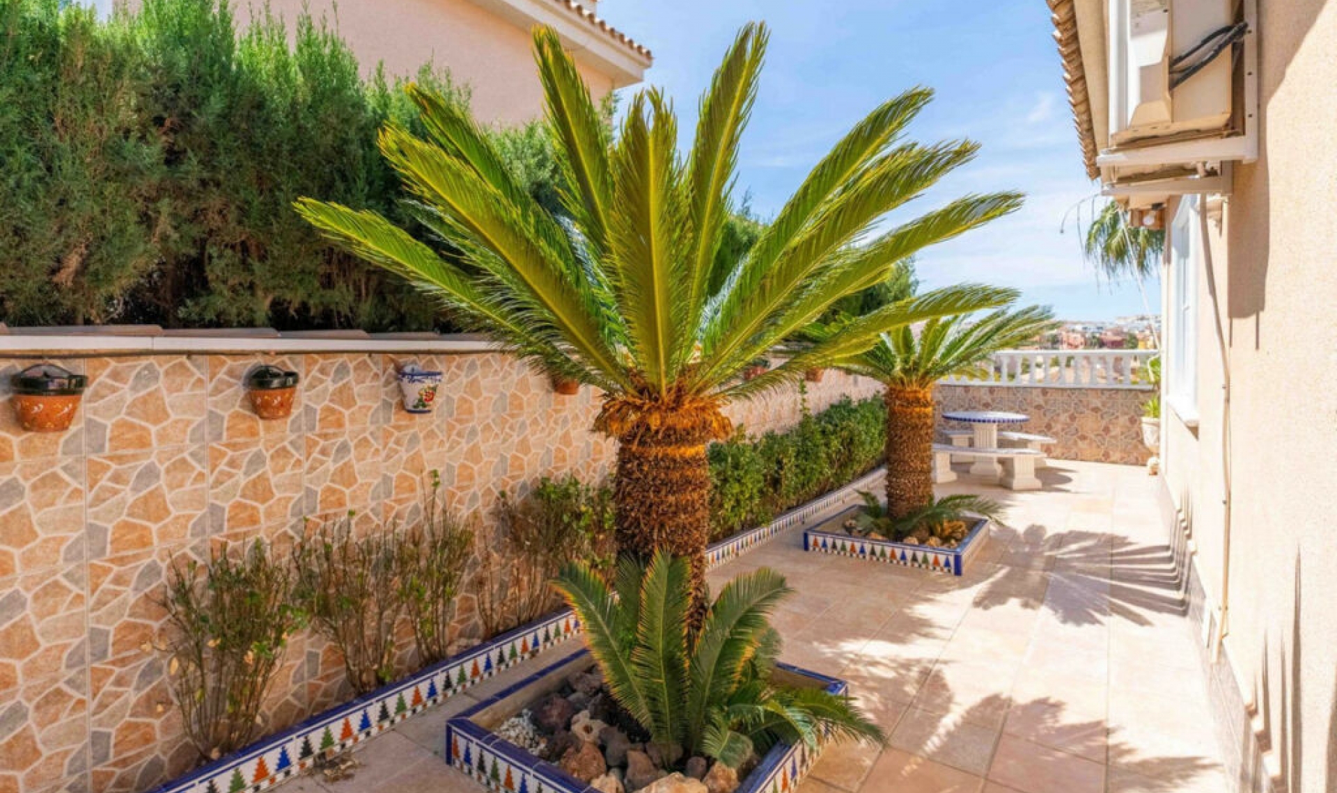 Resale - House -
Punta Prima