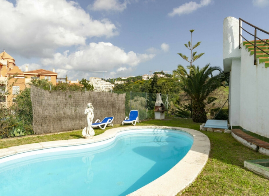 Resale - House -
Reserva de Marbella