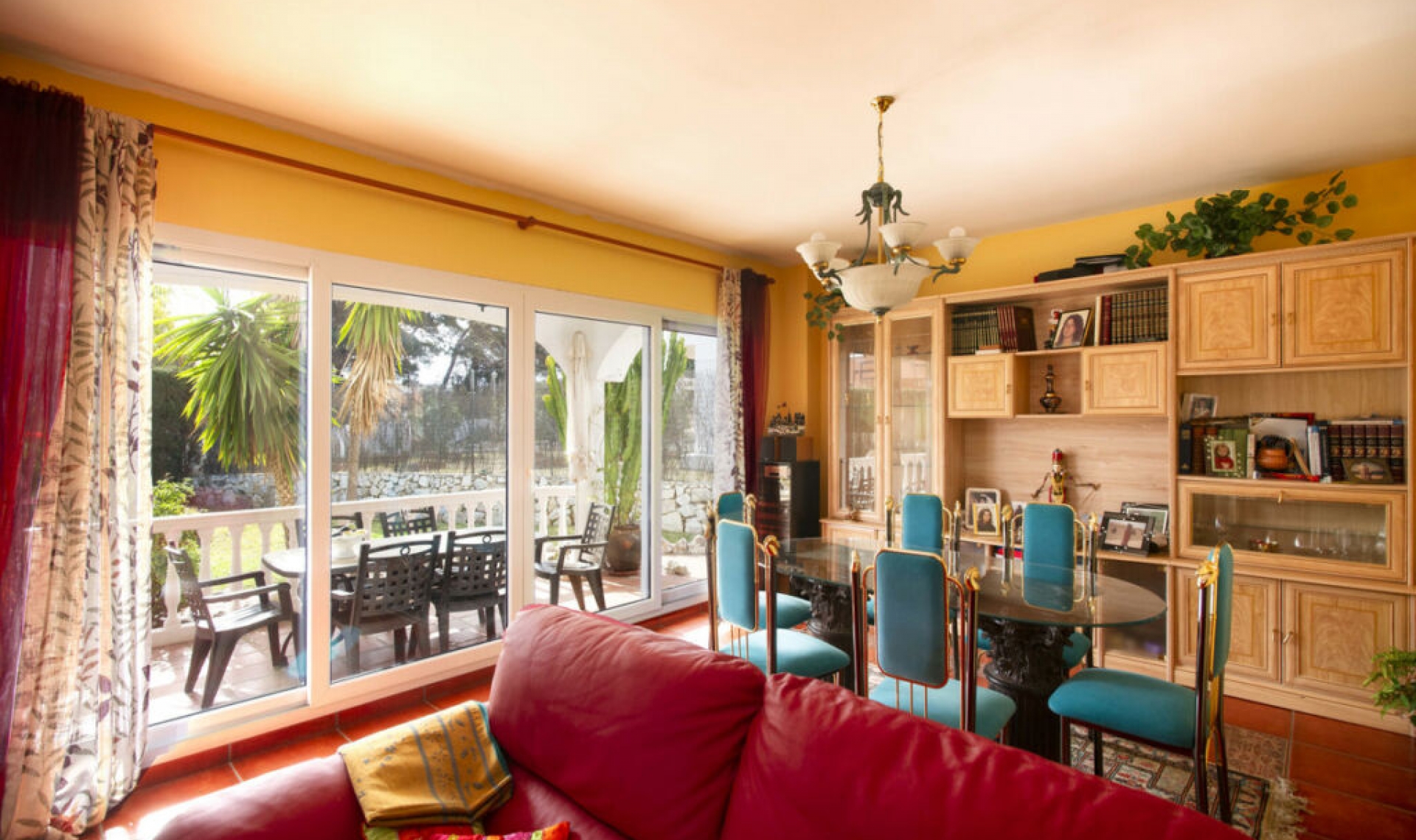 Resale - House -
Reserva de Marbella