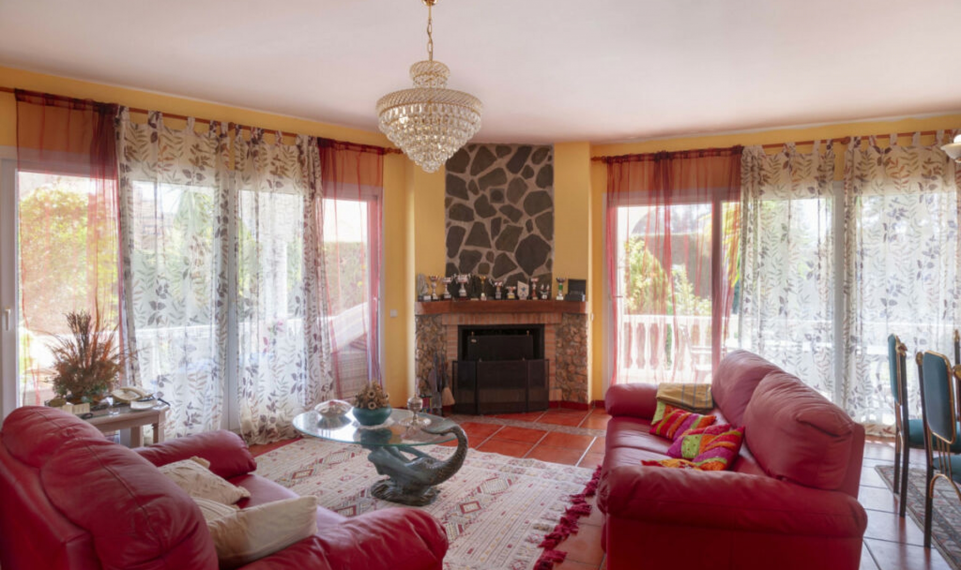 Resale - House -
Reserva de Marbella