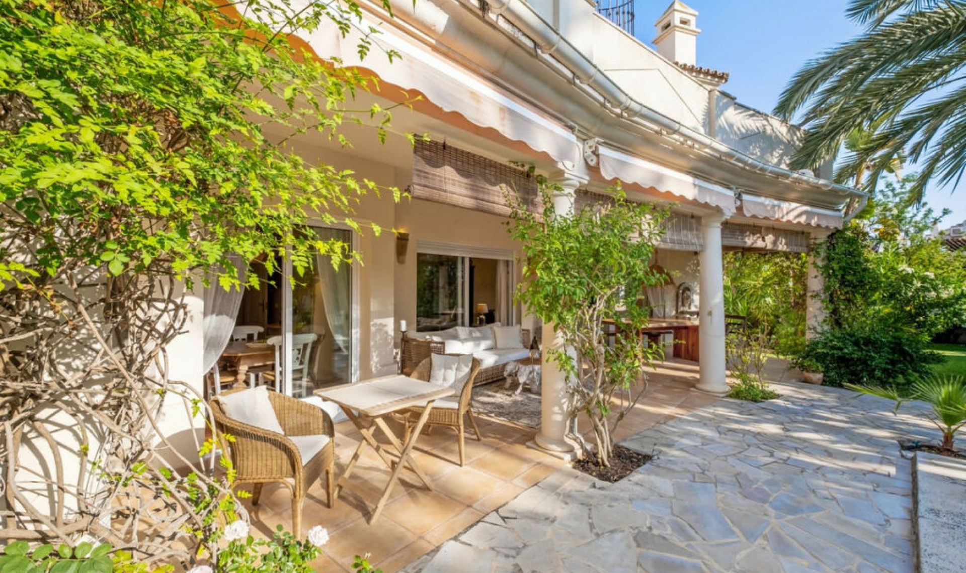 Resale - House -
Reserva de Marbella