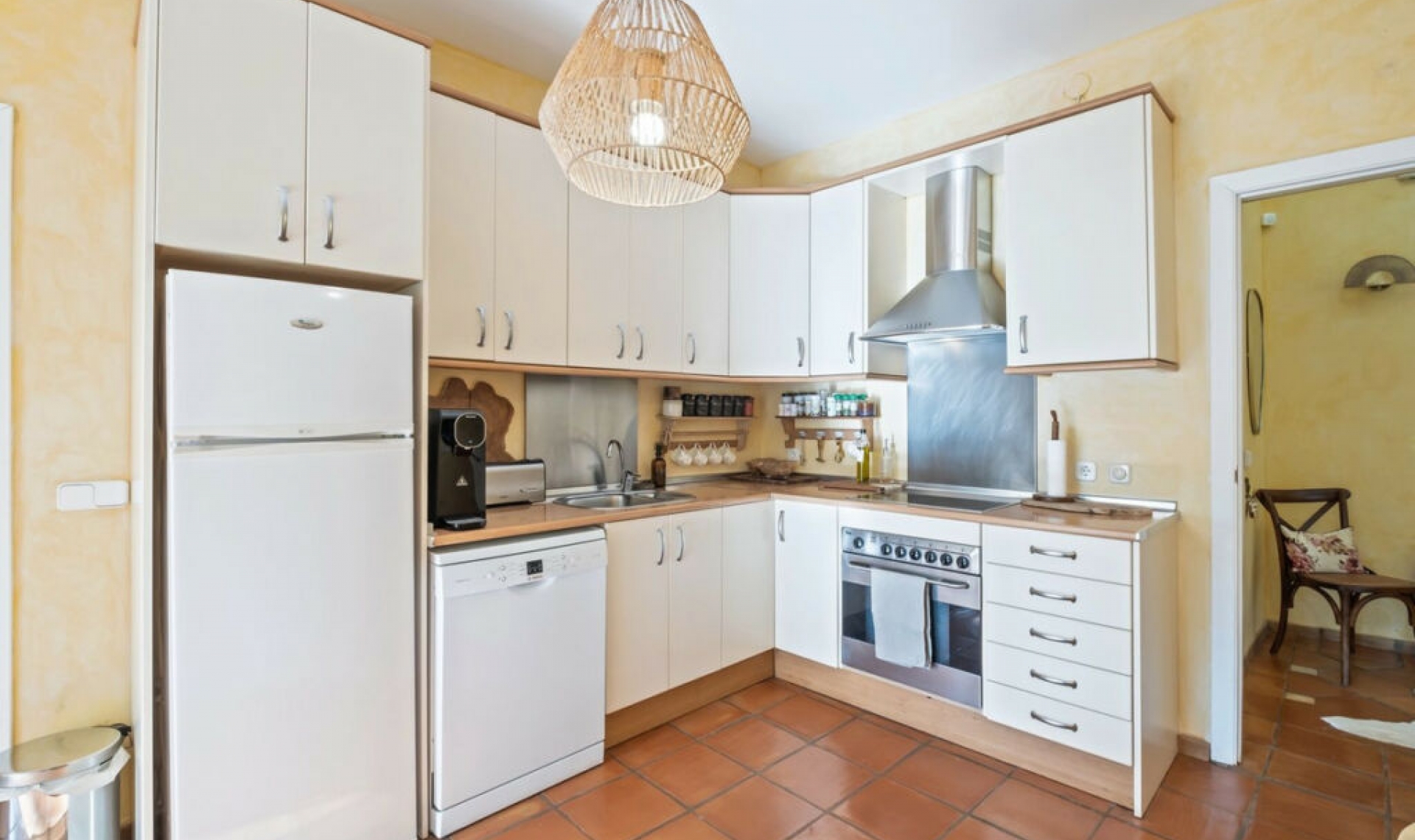 Resale - House -
Reserva de Marbella