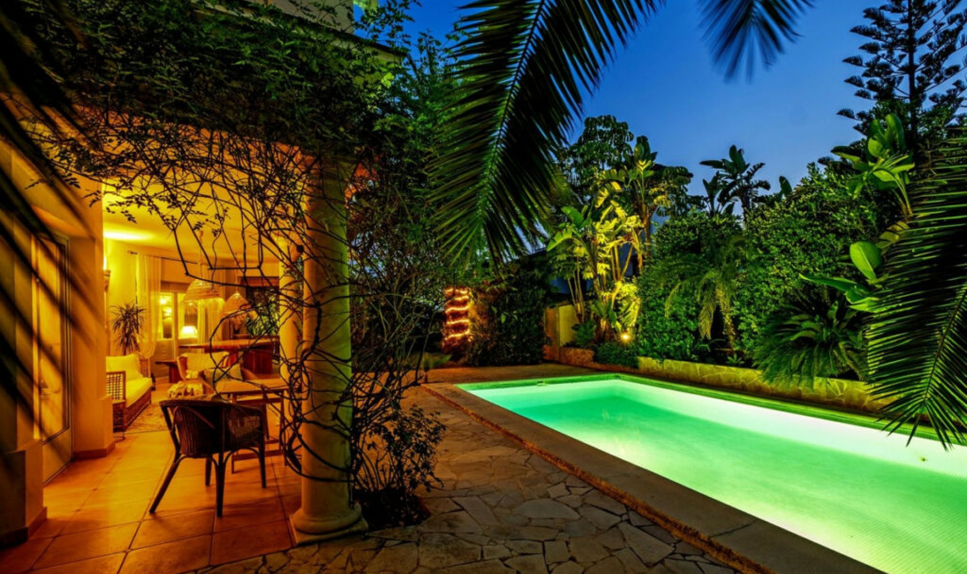 Resale - House -
Reserva de Marbella