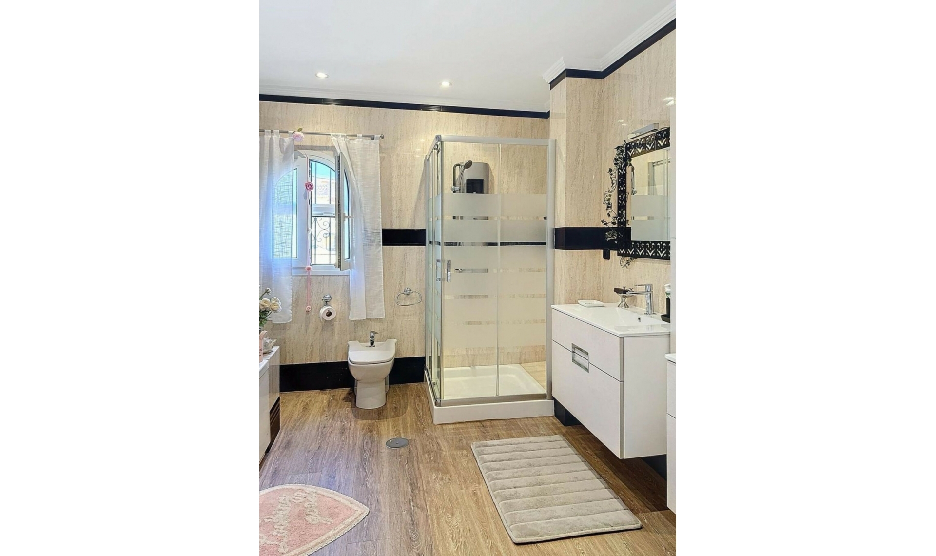 Resale - House -
Rincón de la Victoria