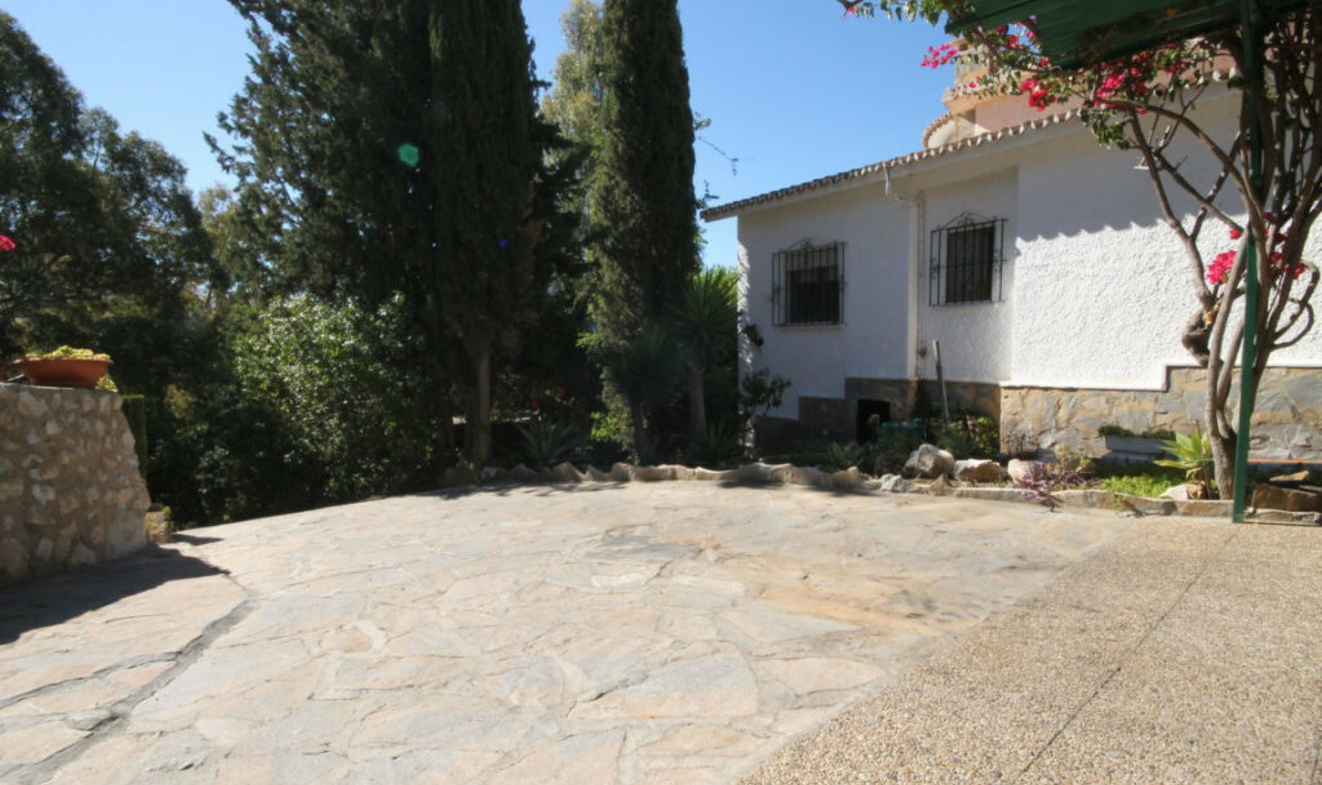 Resale - House -
Rincón de la Victoria