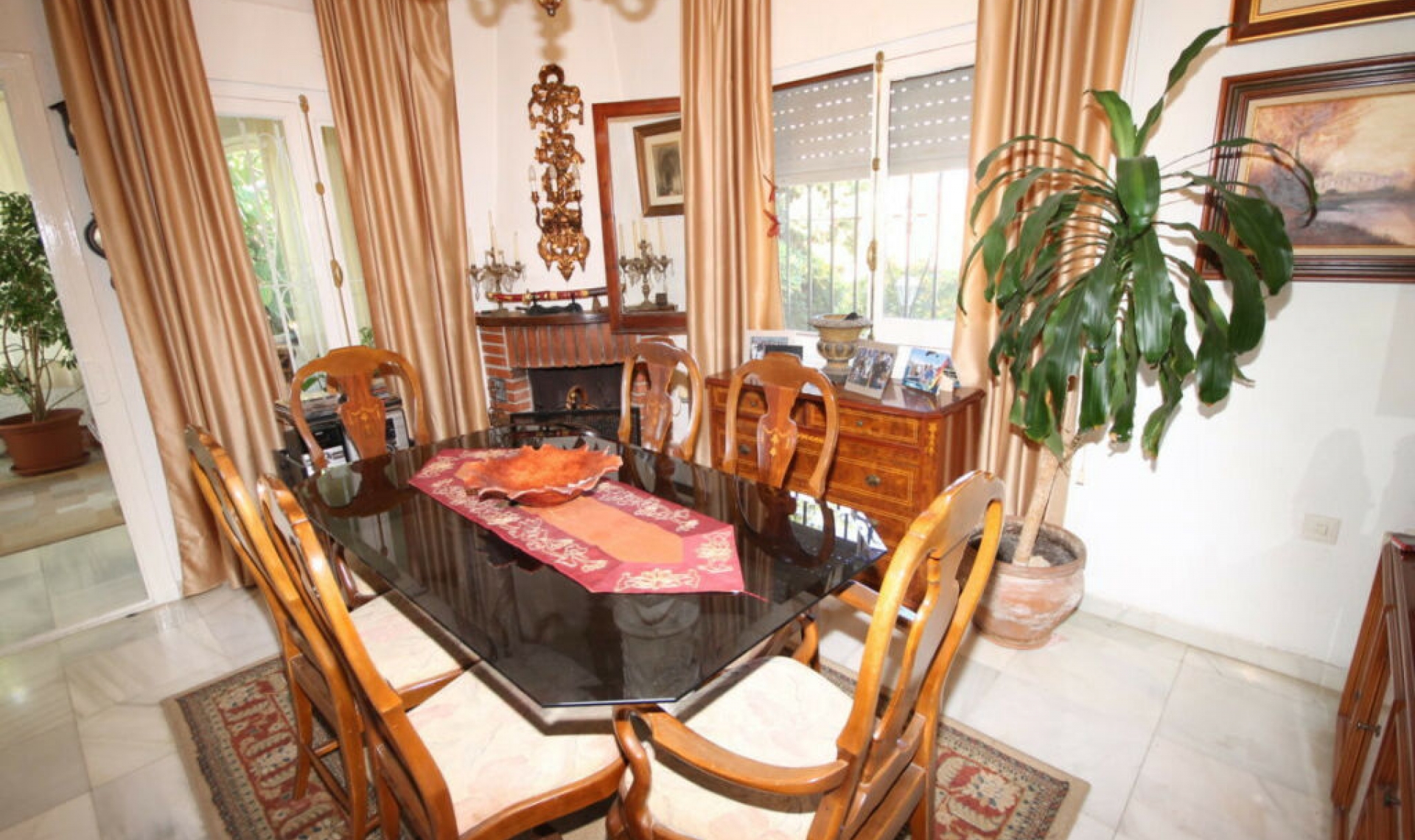 Resale - House -
Rincón de la Victoria