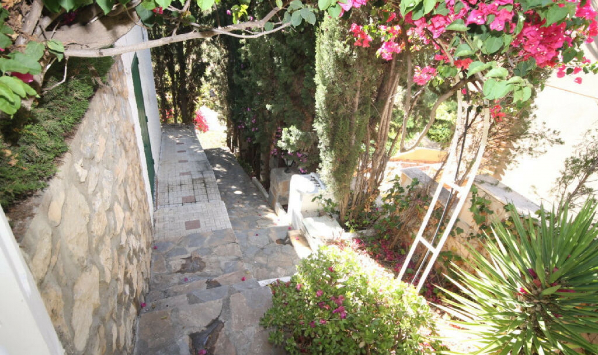 Resale - House -
Rincón de la Victoria