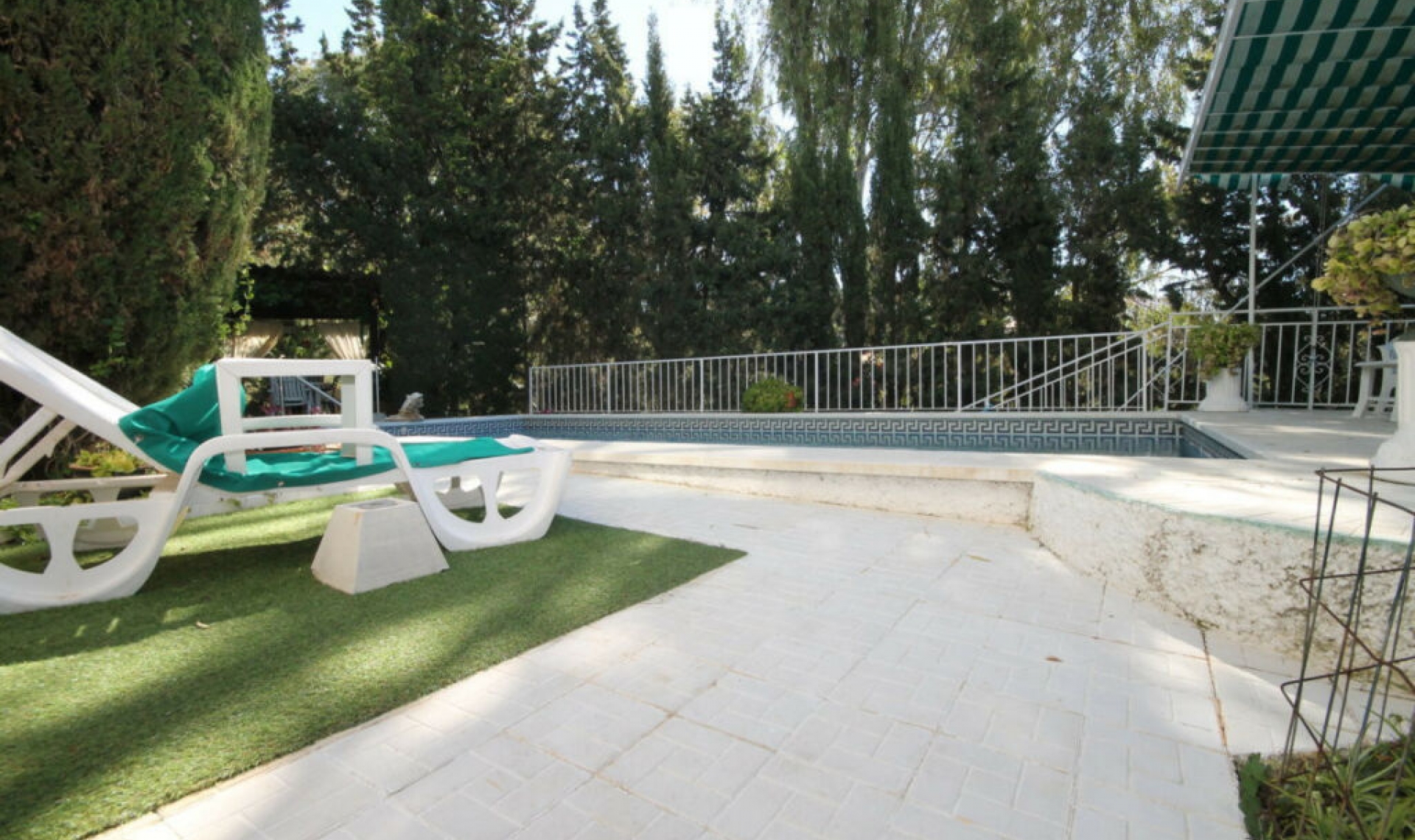 Resale - House -
Rincón de la Victoria