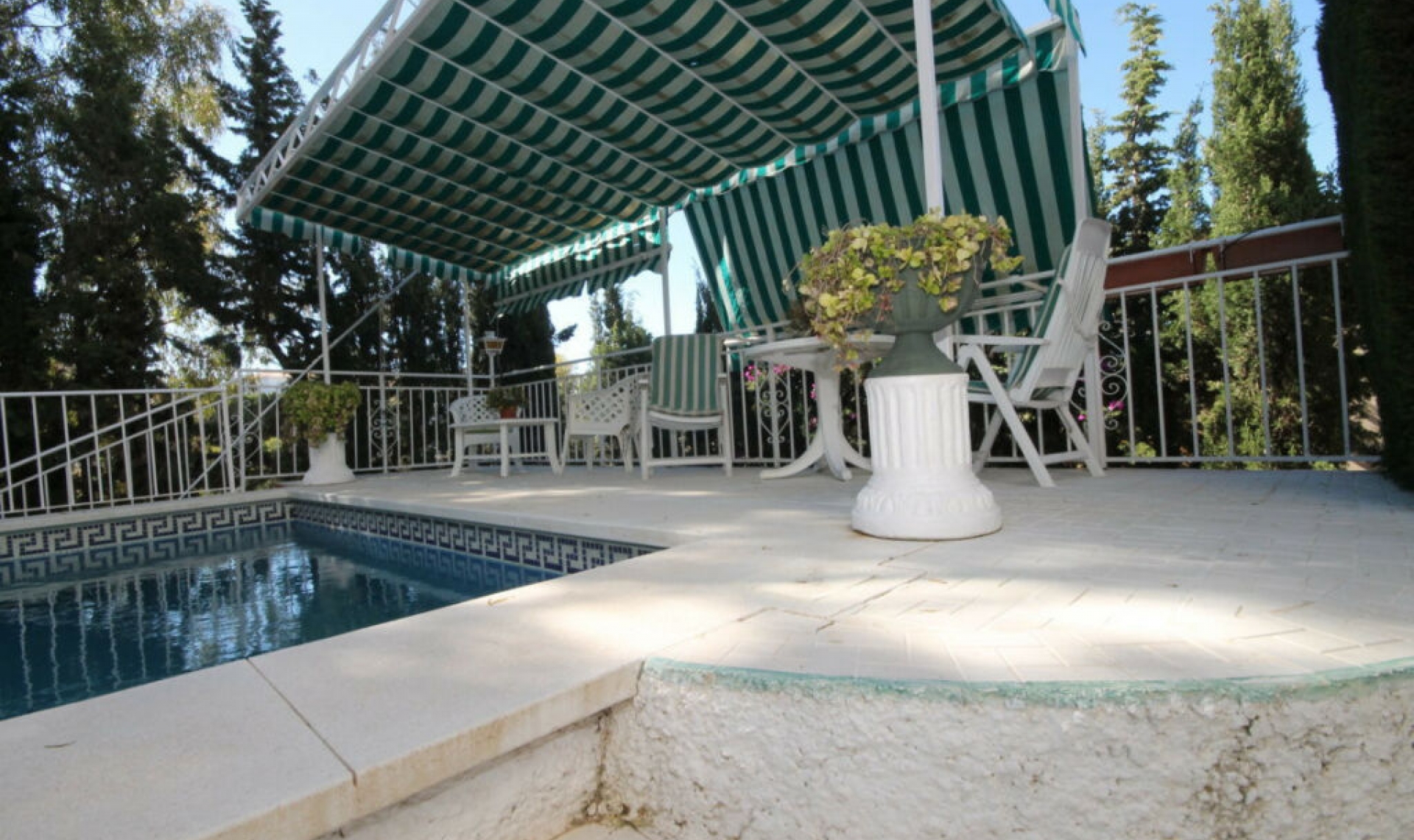 Resale - House -
Rincón de la Victoria