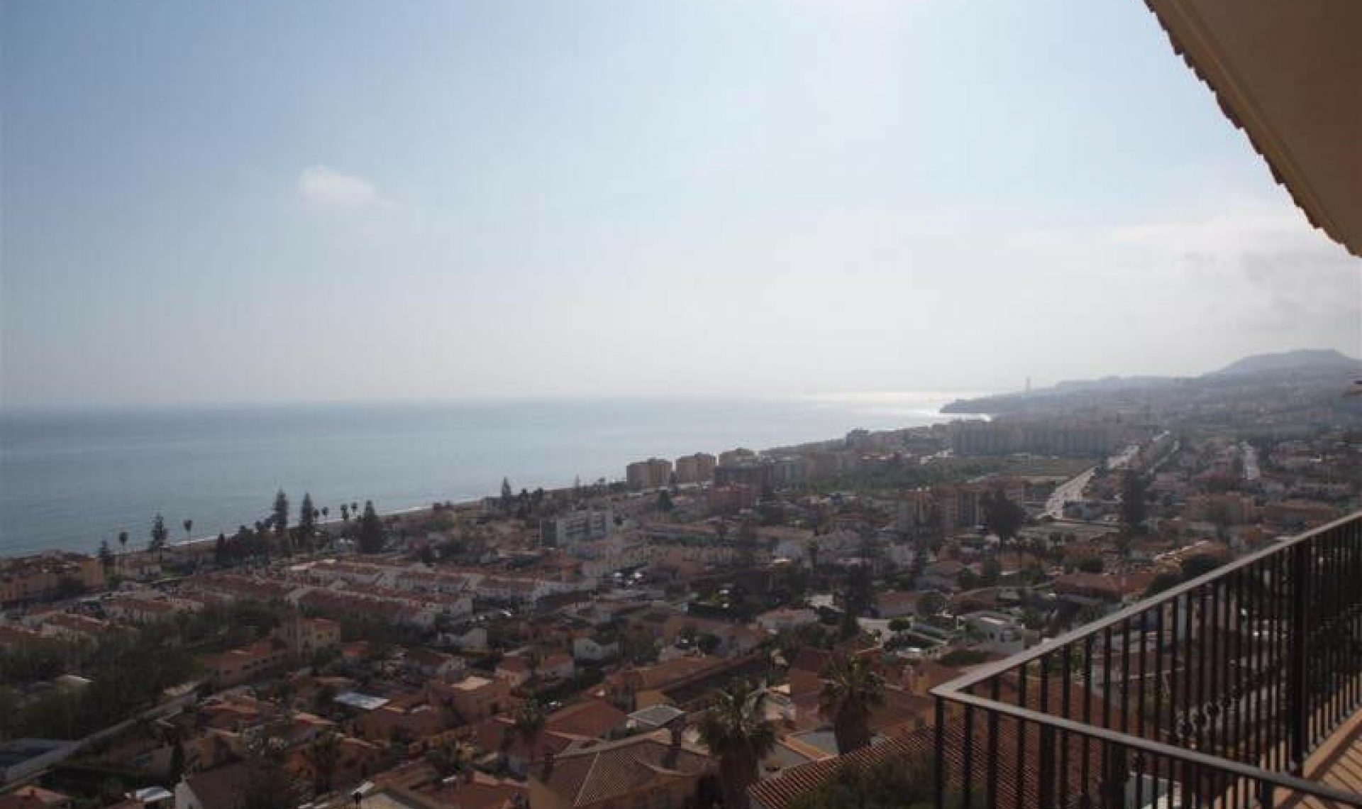 Resale - House -
Rincón de la Victoria