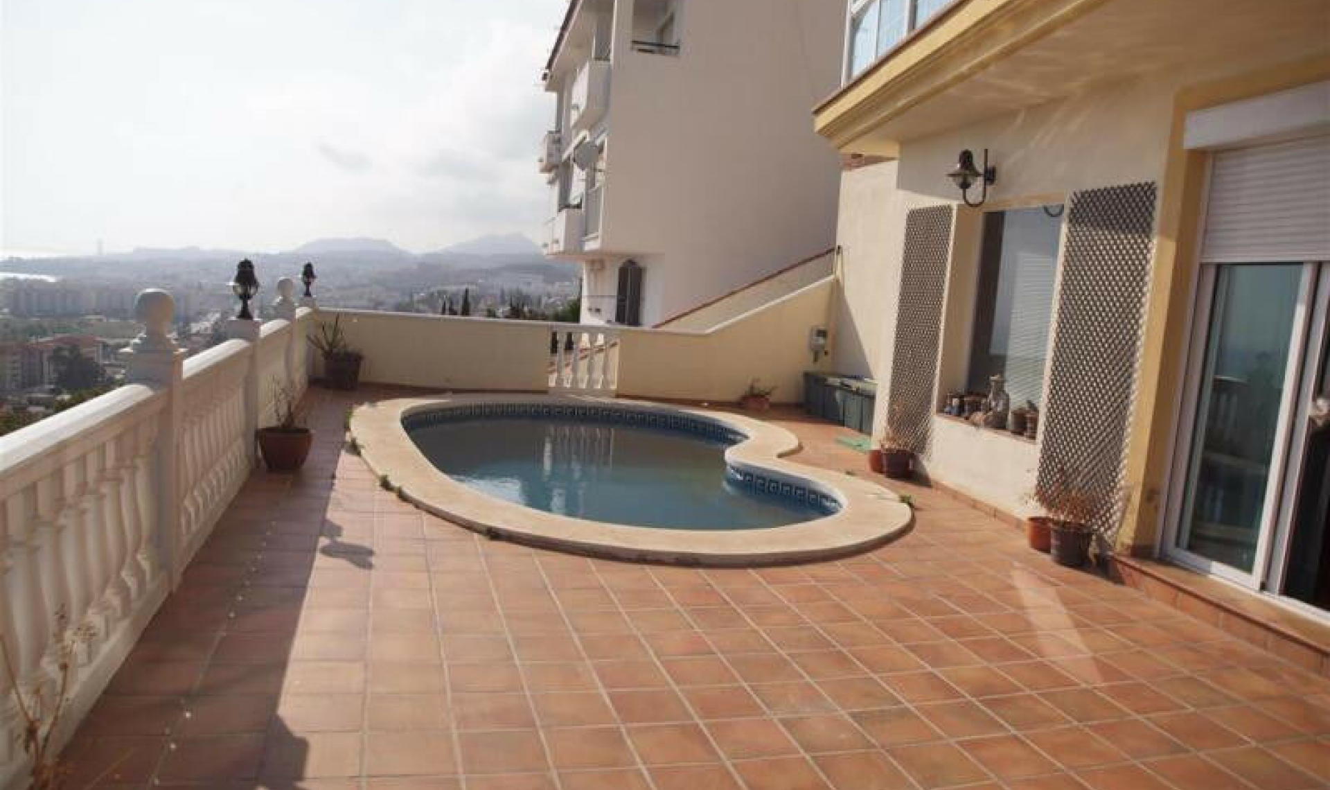 Resale - House -
Rincón de la Victoria