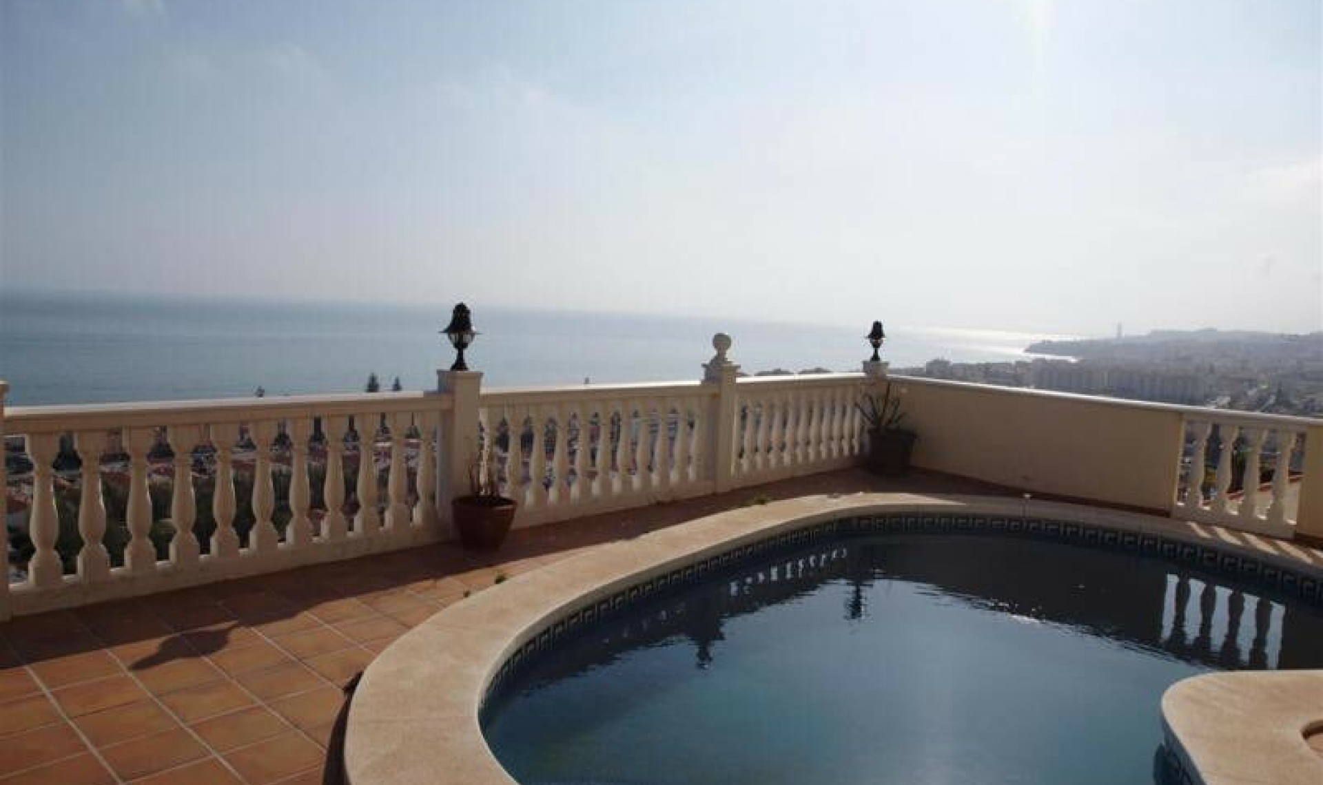 Resale - House -
Rincón de la Victoria