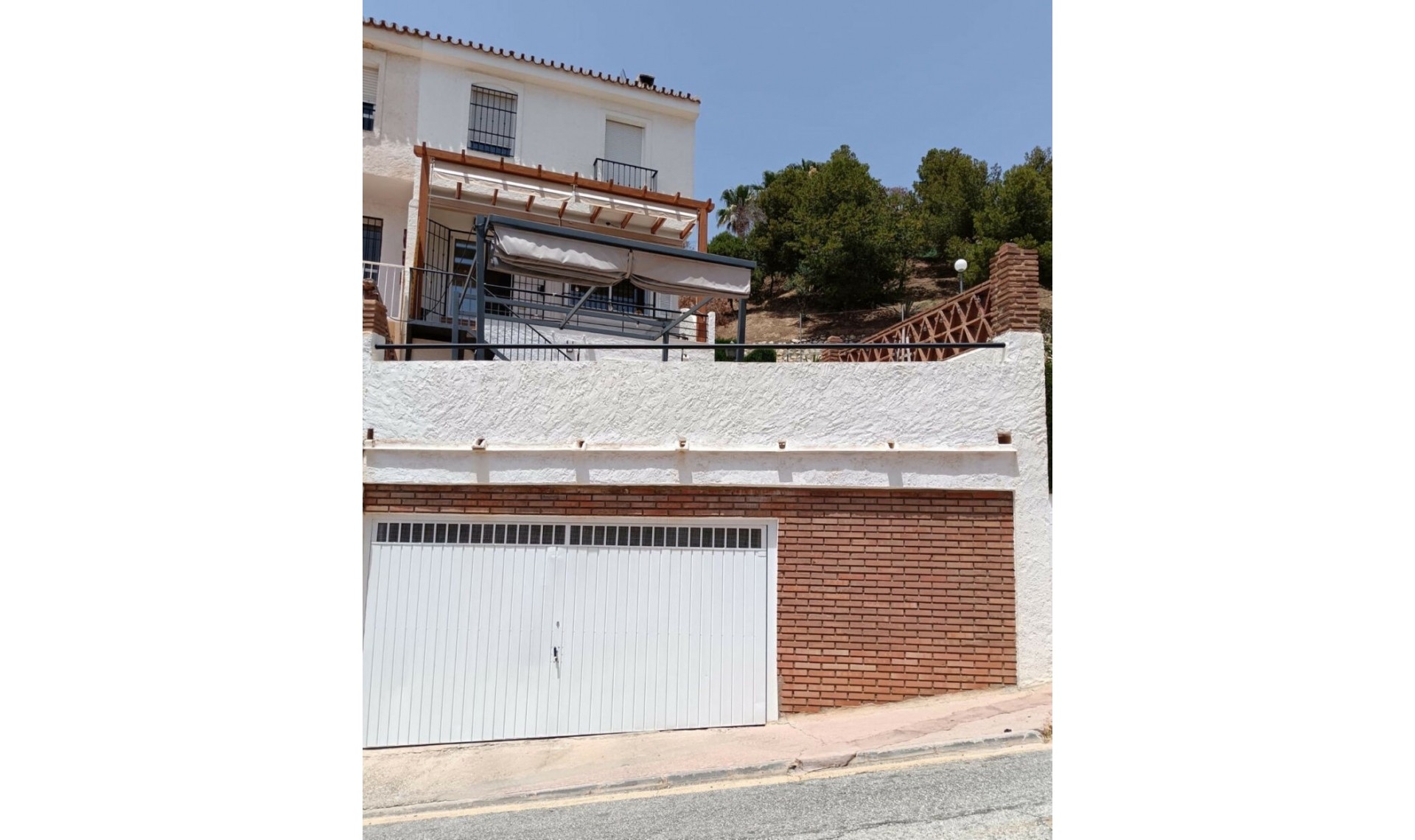 Resale - House -
Rincón de la Victoria