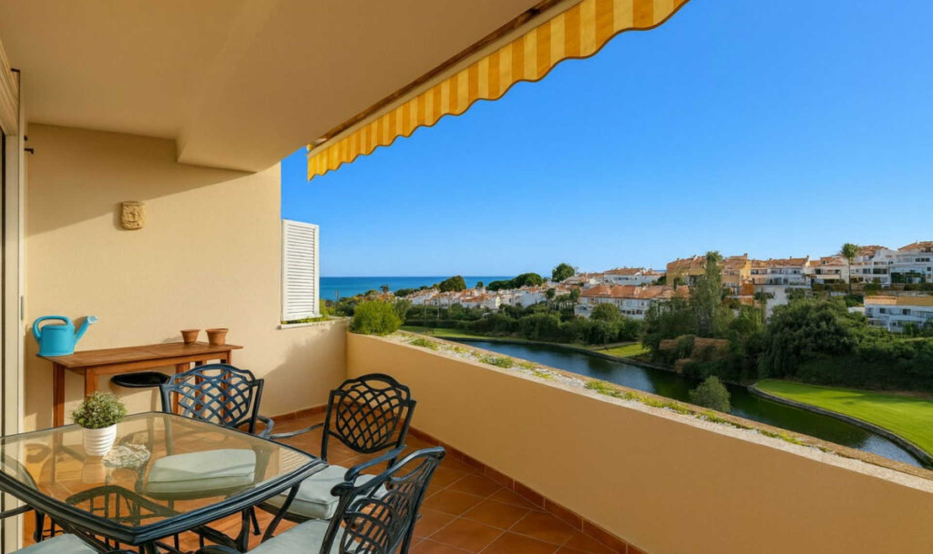 Resale - House -
Rincón de la Victoria