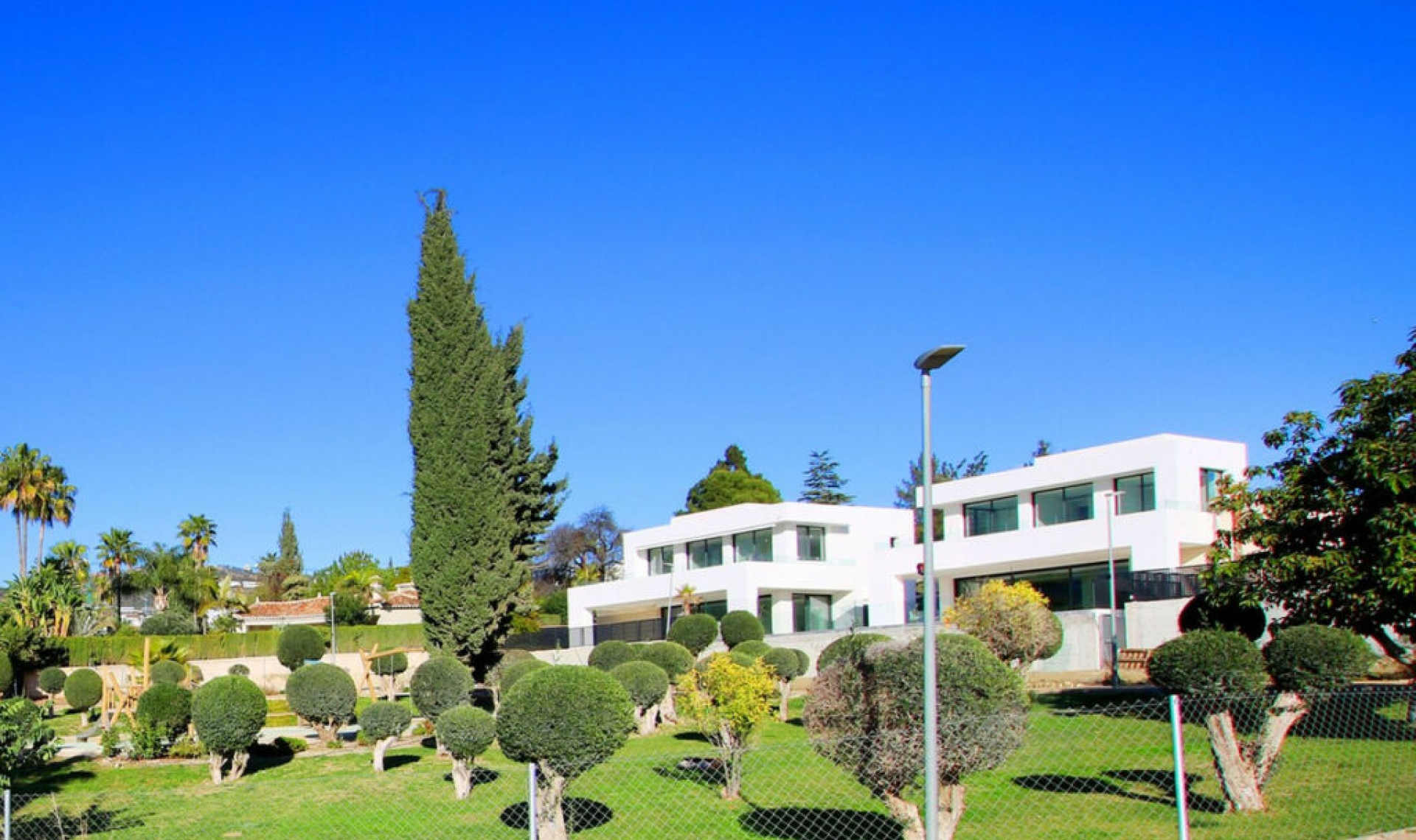 Resale - House -
Río Real