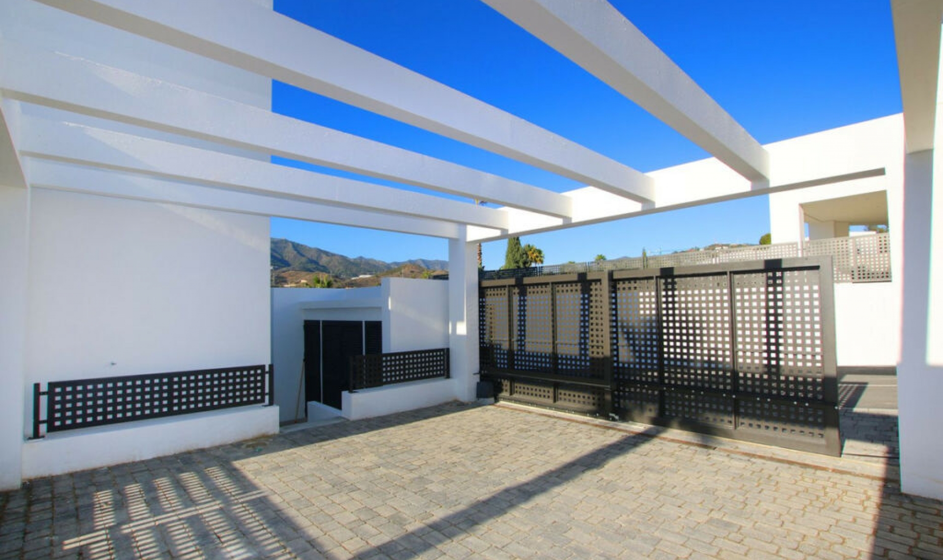 Resale - House -
Río Real