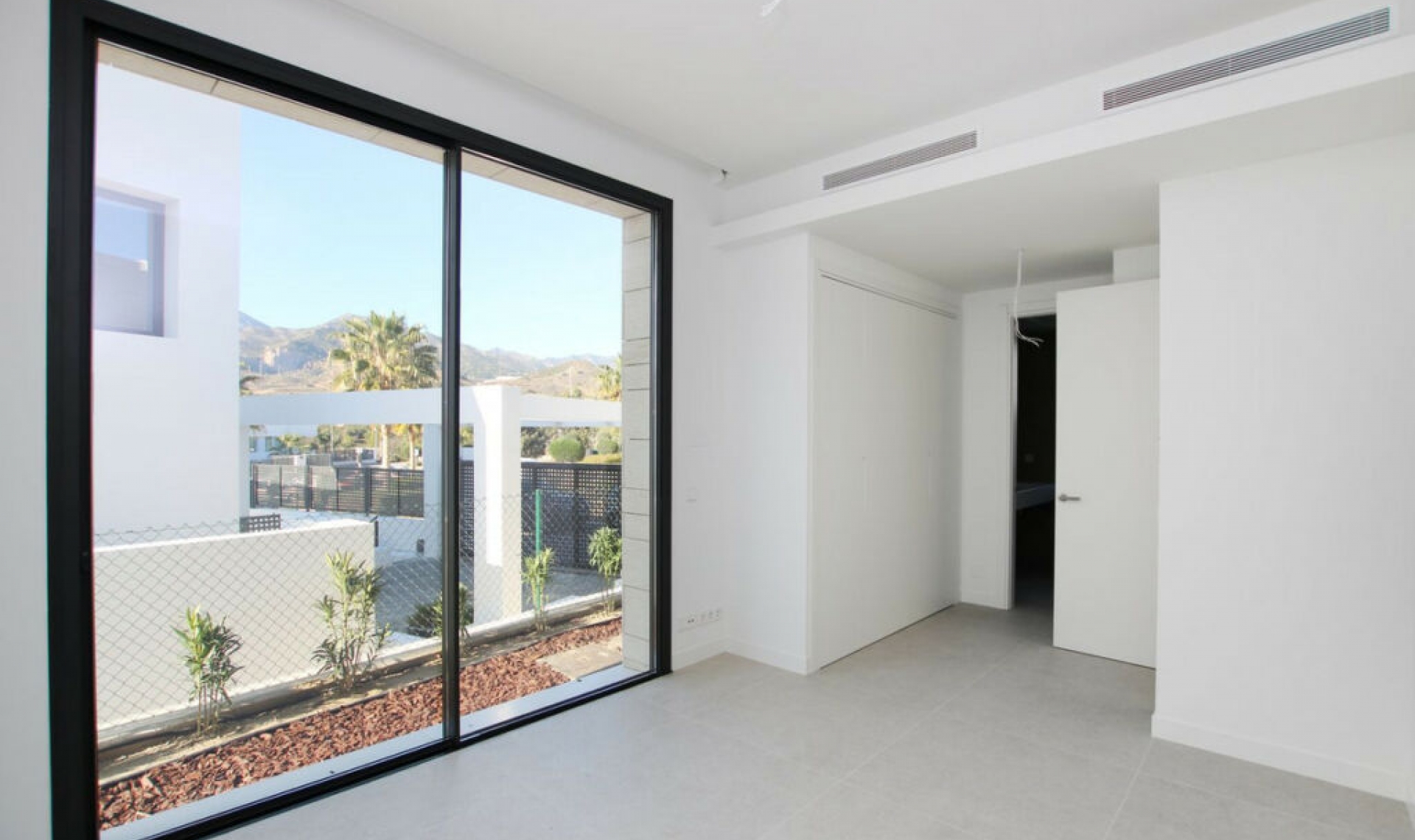 Resale - House -
Río Real