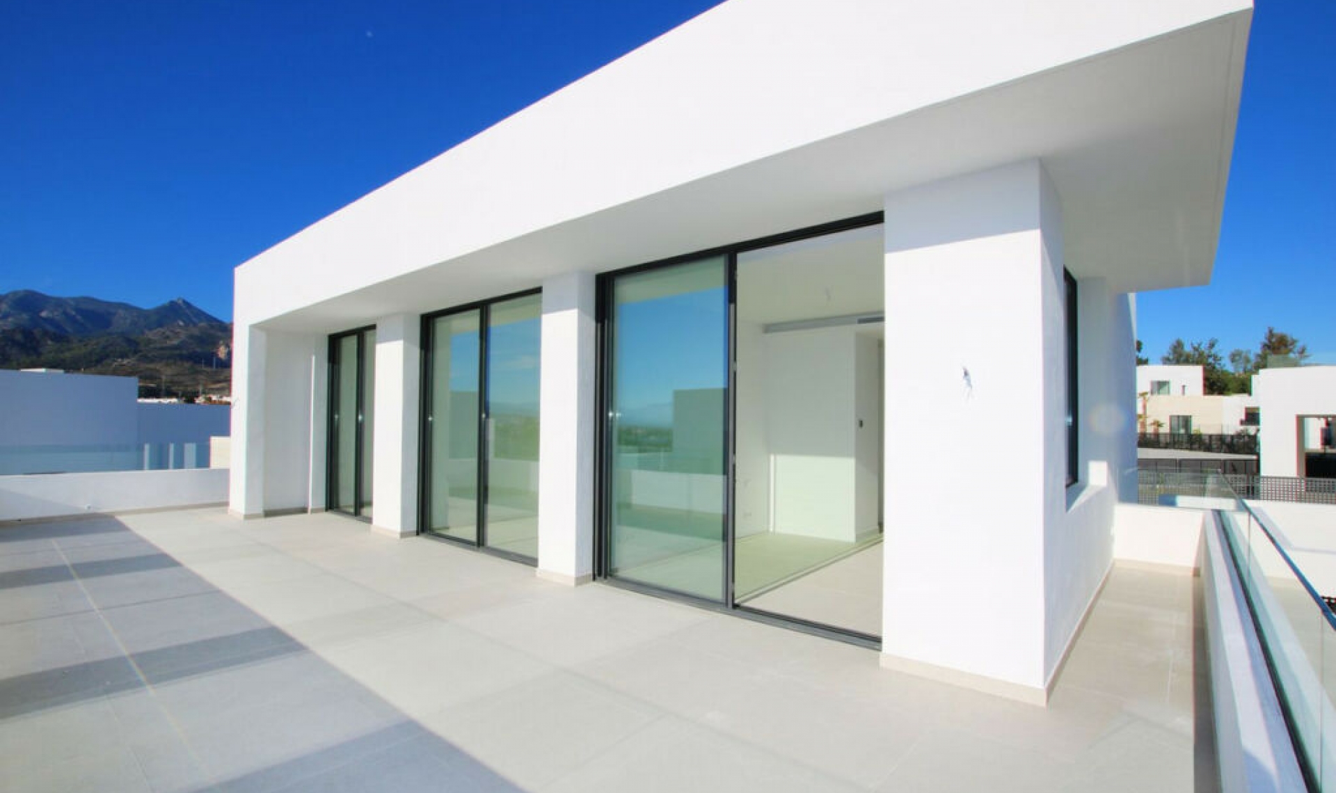 Resale - House -
Río Real