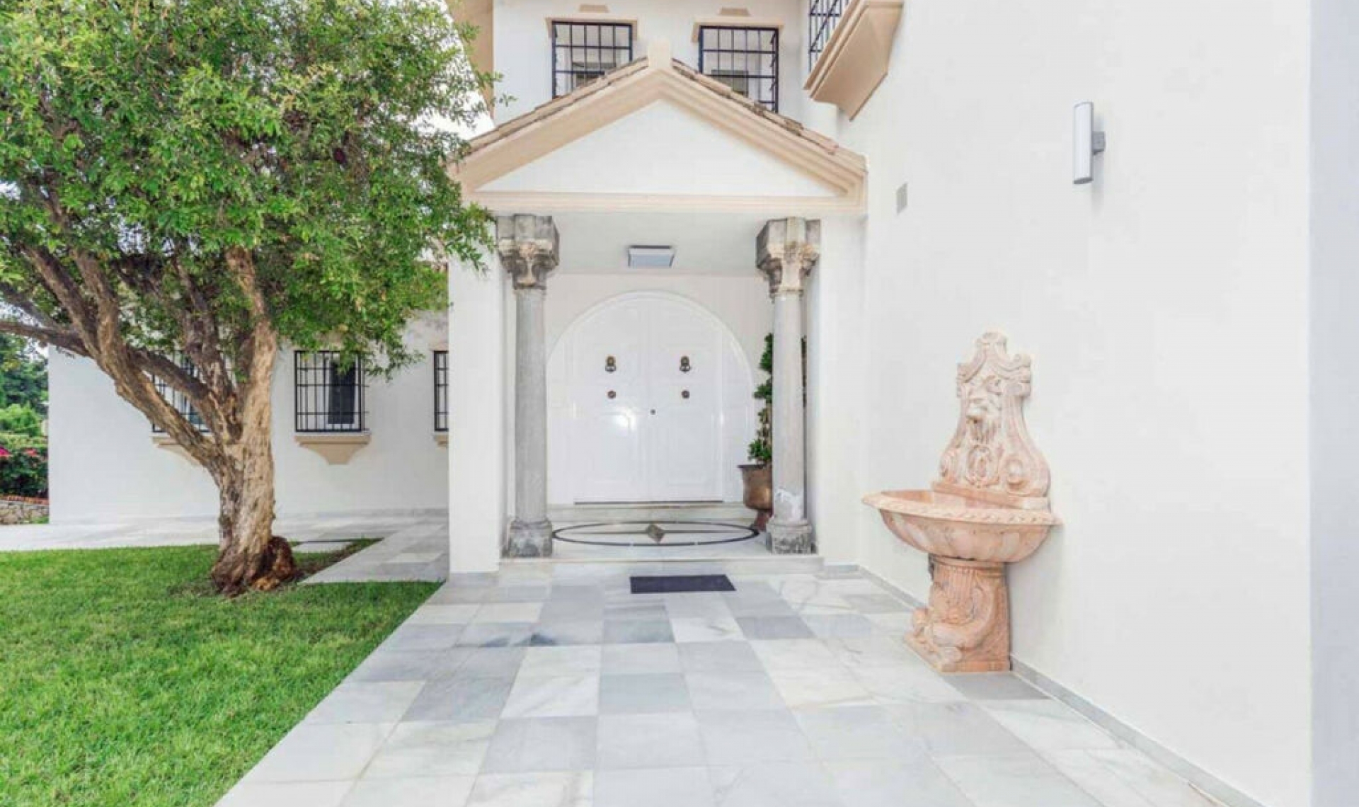 Resale - House -
Río Real