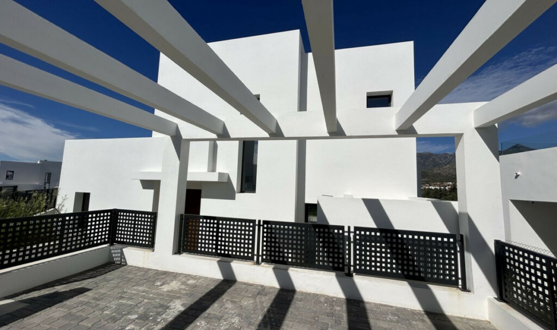 Resale - House -
Río Real