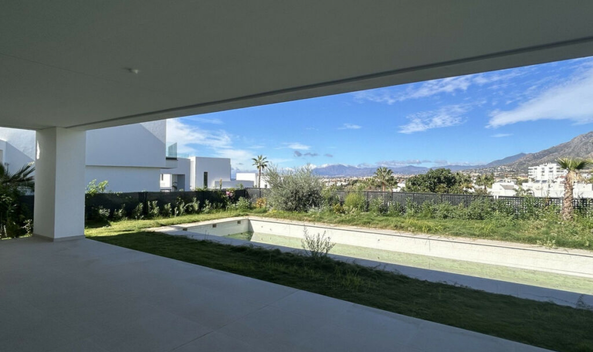 Resale - House -
Río Real