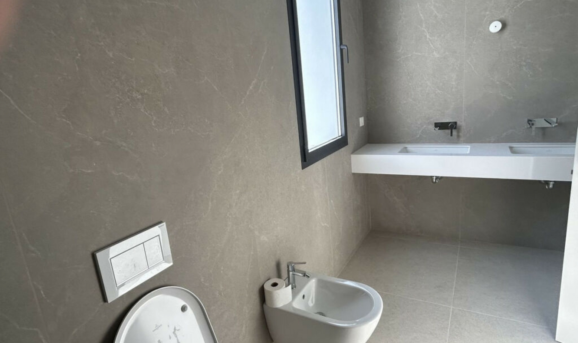 Resale - House -
Río Real