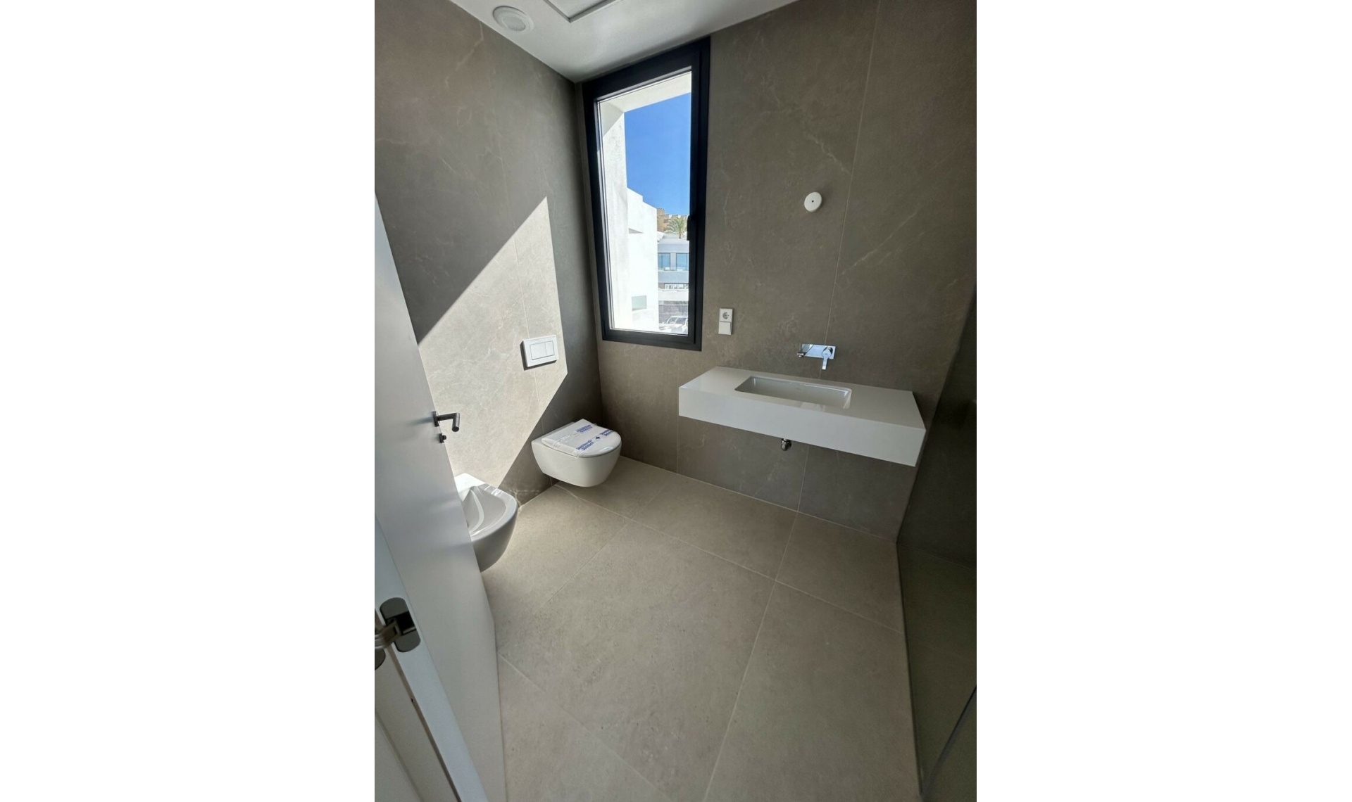 Resale - House -
Río Real