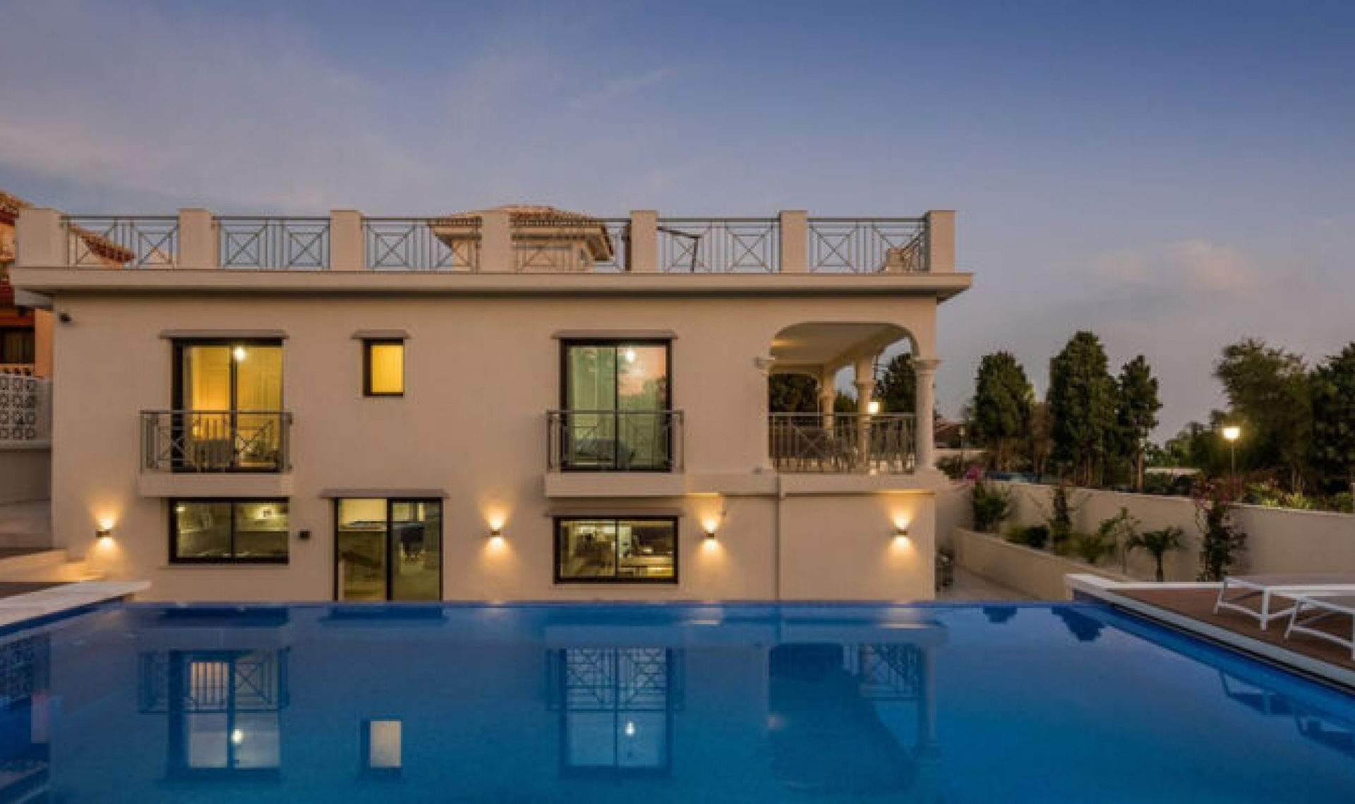 Resale - House -
Río Real