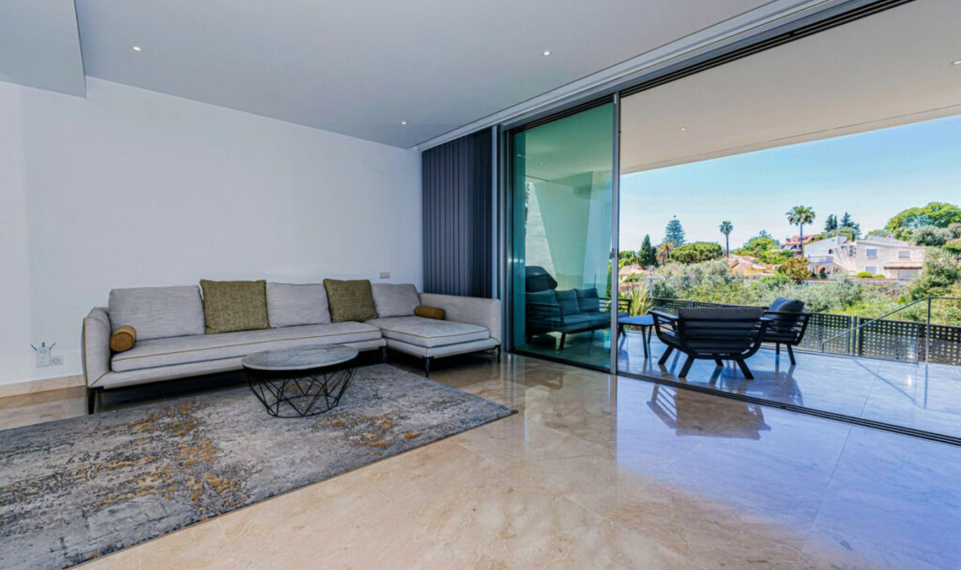 Resale - House -
Río Real